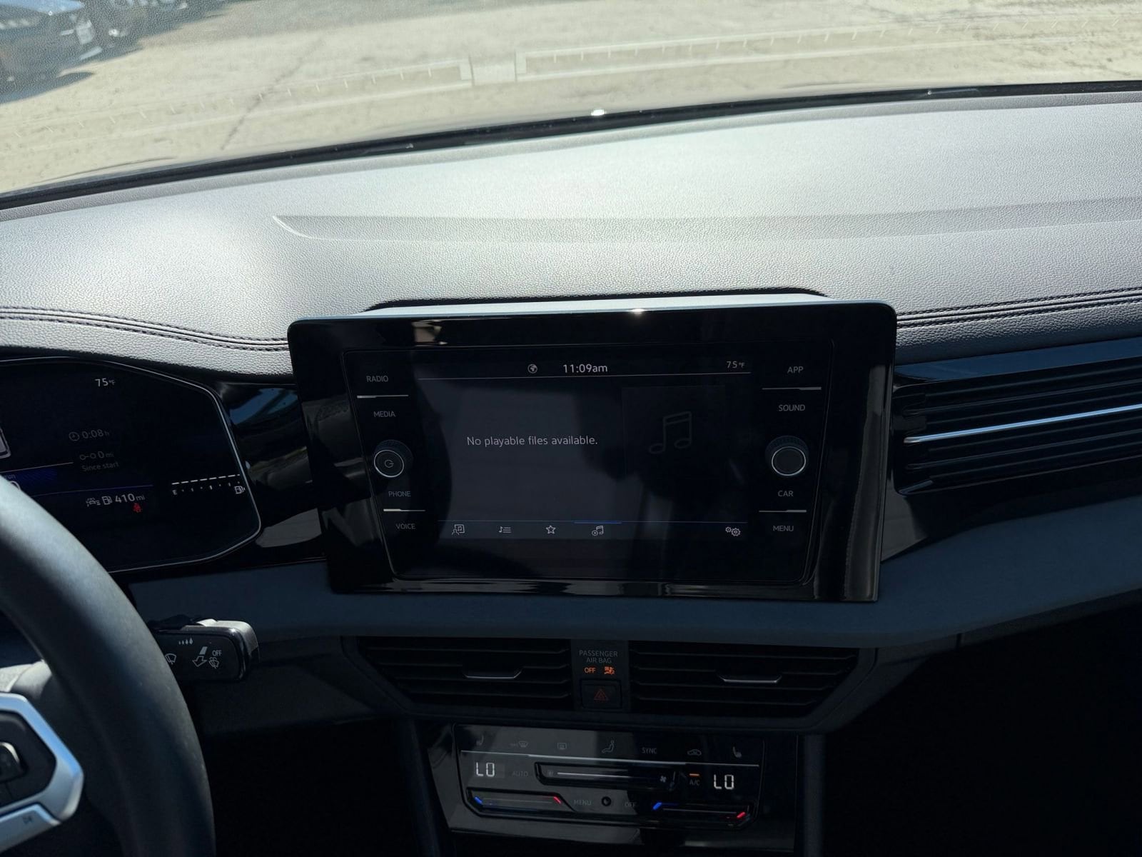 Thumbnail: 2025 Volkswagen Jetta - 21