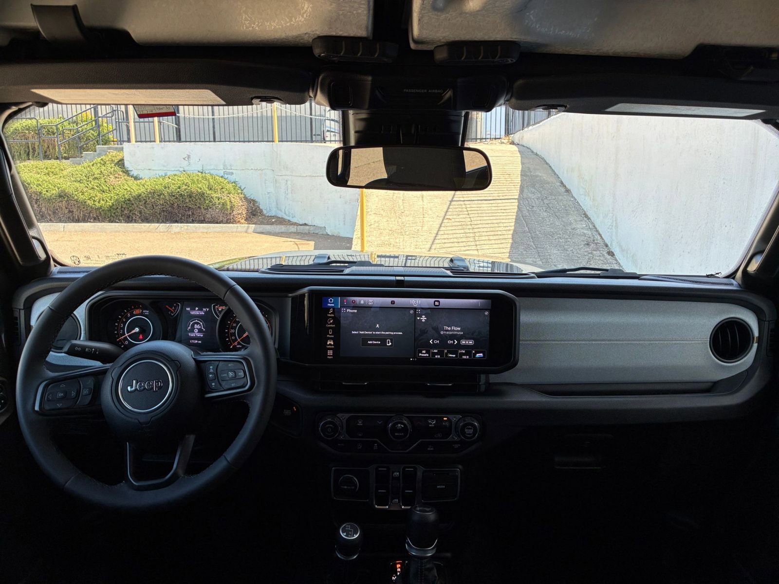 Thumbnail: 2025 Jeep Wrangler - 32