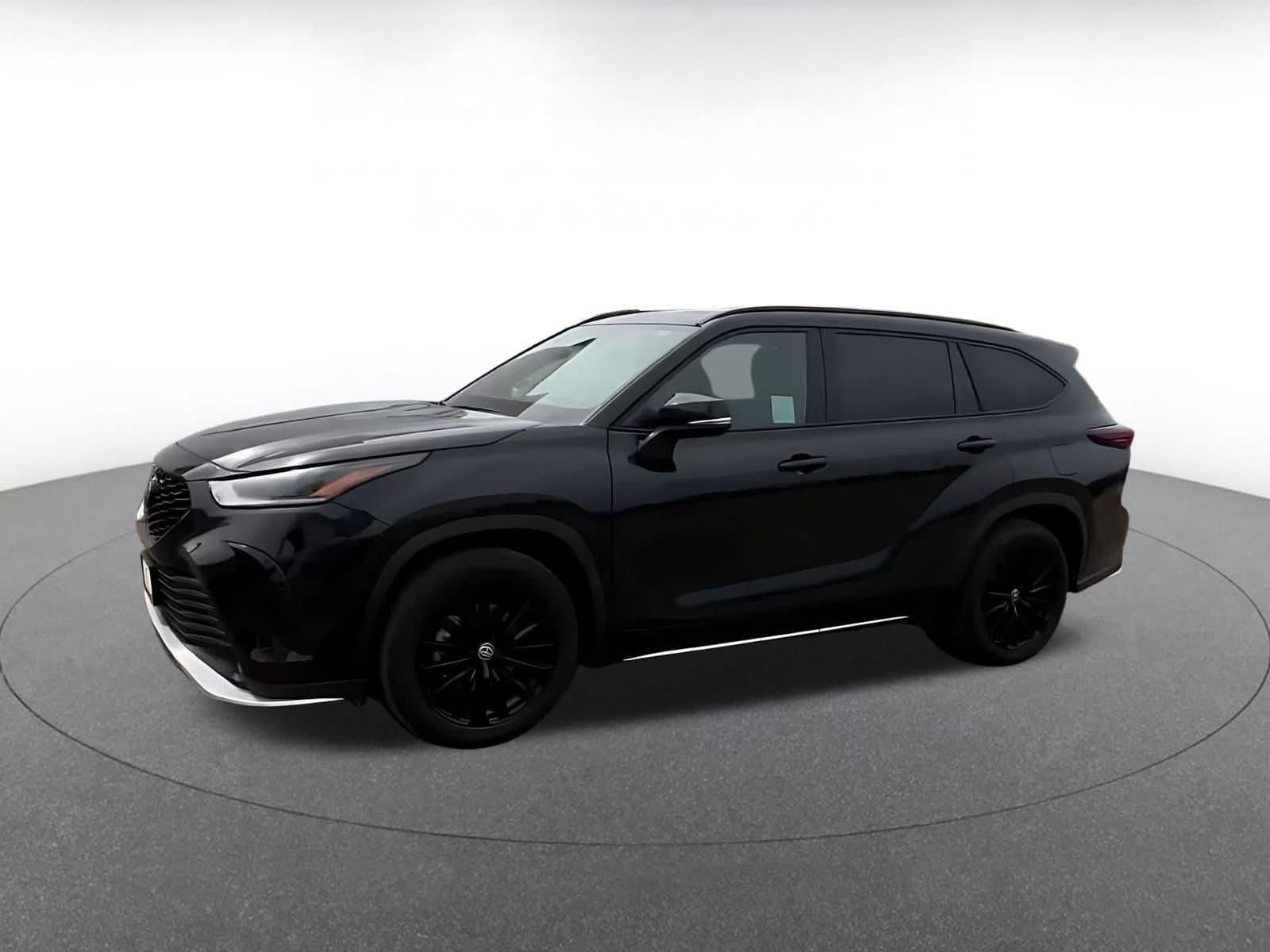 Thumbnail: 2025 Toyota Highlander - 8