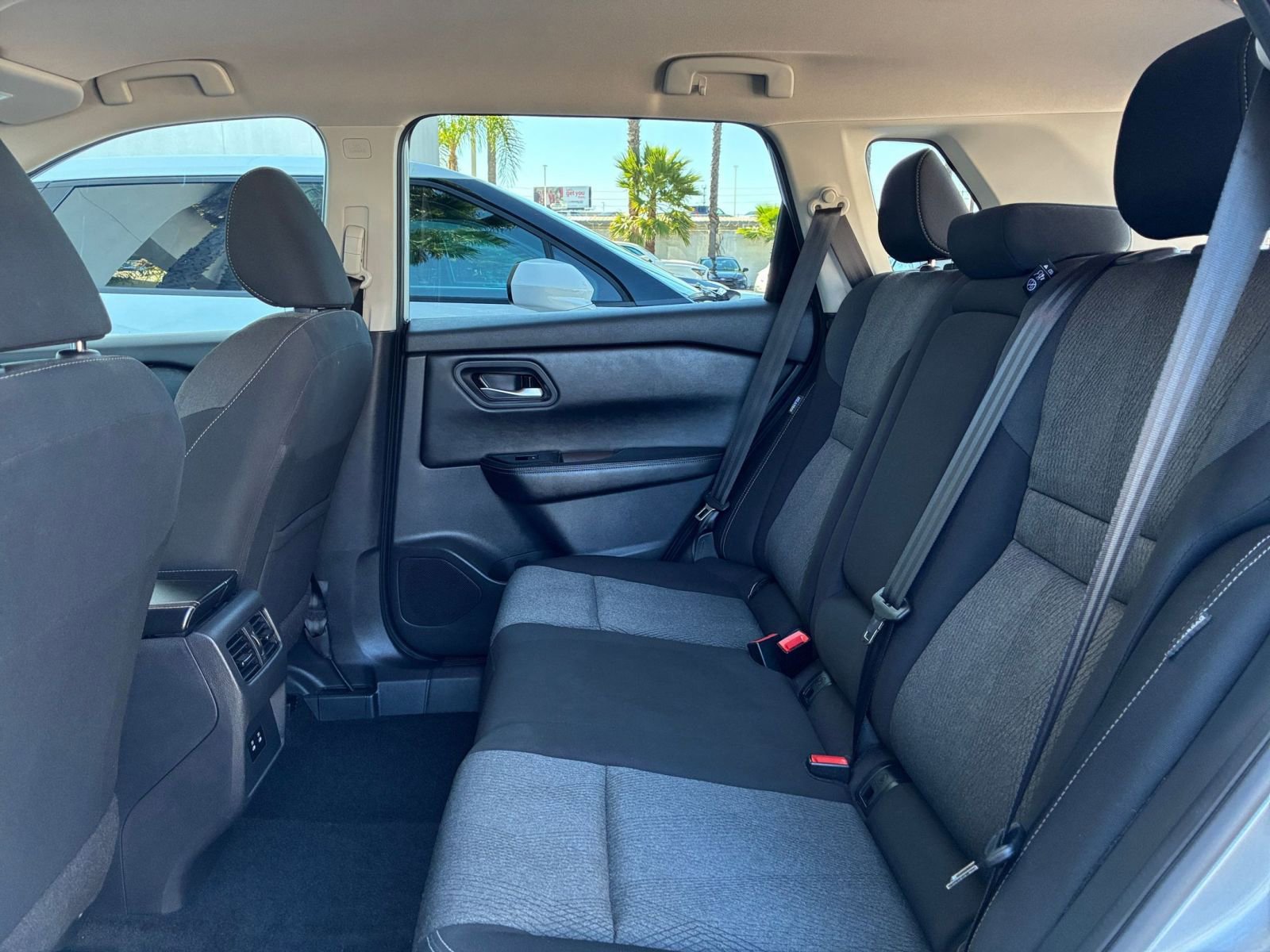 Thumbnail: 2025 Nissan Rogue - 28