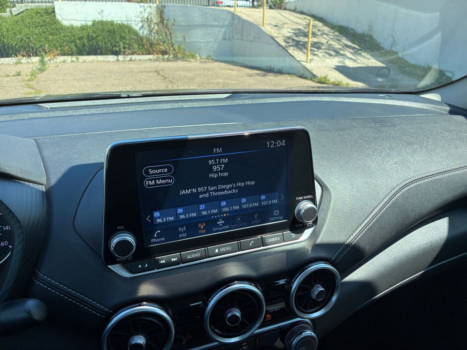 Thumbnail: 2024 Nissan Sentra - 20