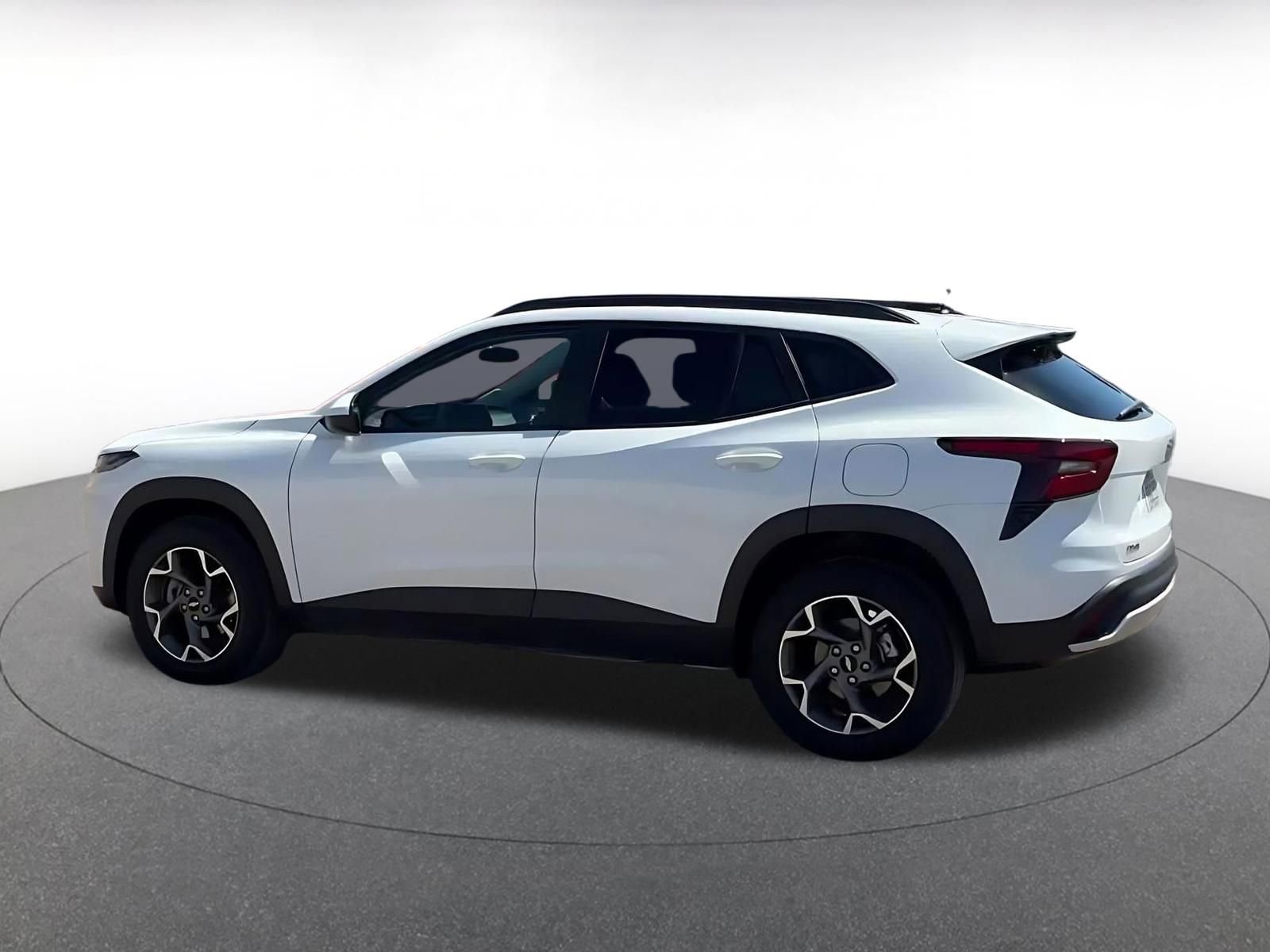 Thumbnail: 2025 Chevrolet Trax - 10