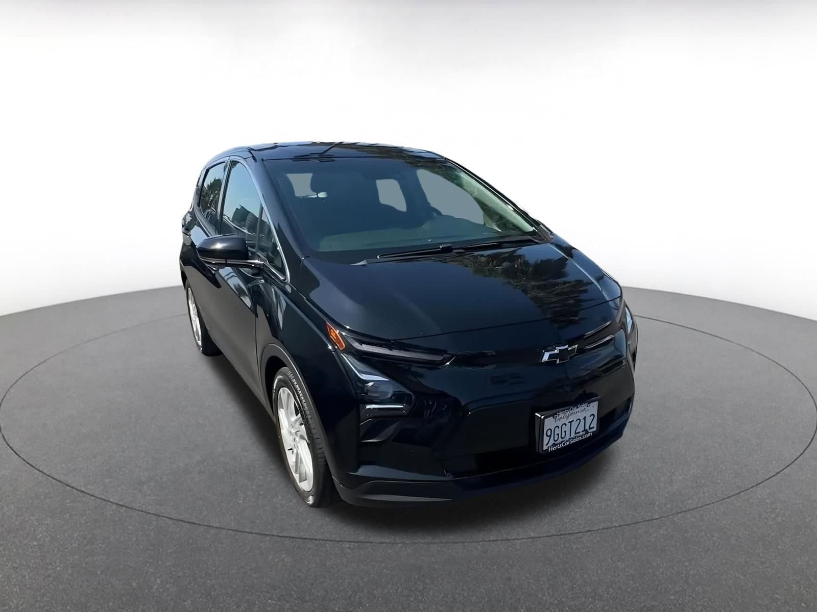 Thumbnail: 2023 Chevrolet Bolt EV - 3
