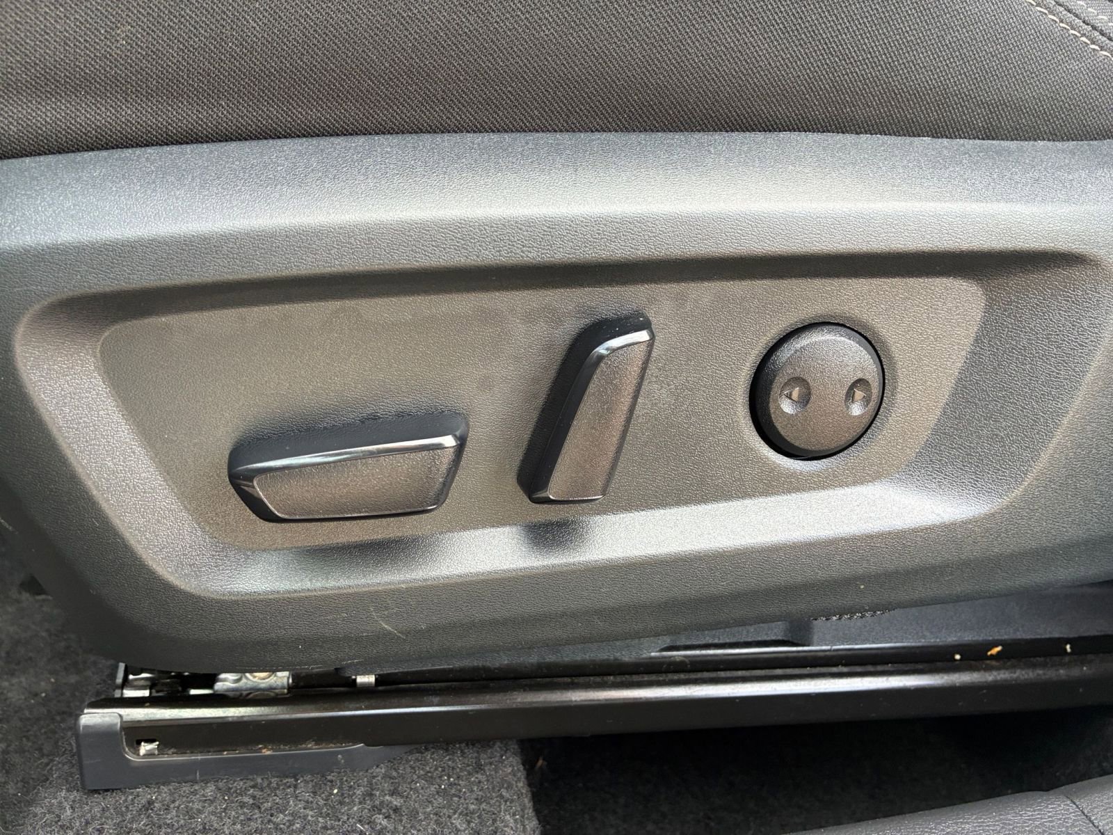 Thumbnail: 2025 Nissan Rogue - 22
