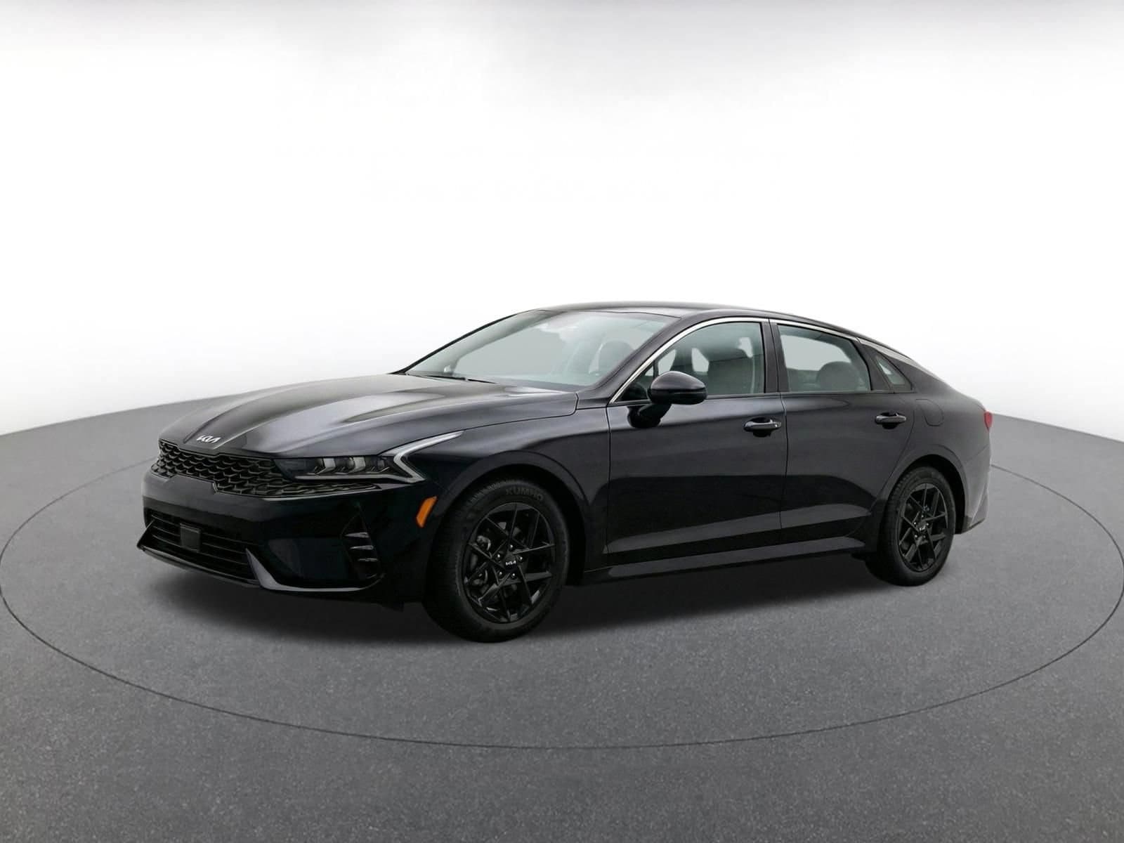 Thumbnail: 2025 Kia K5 - 3