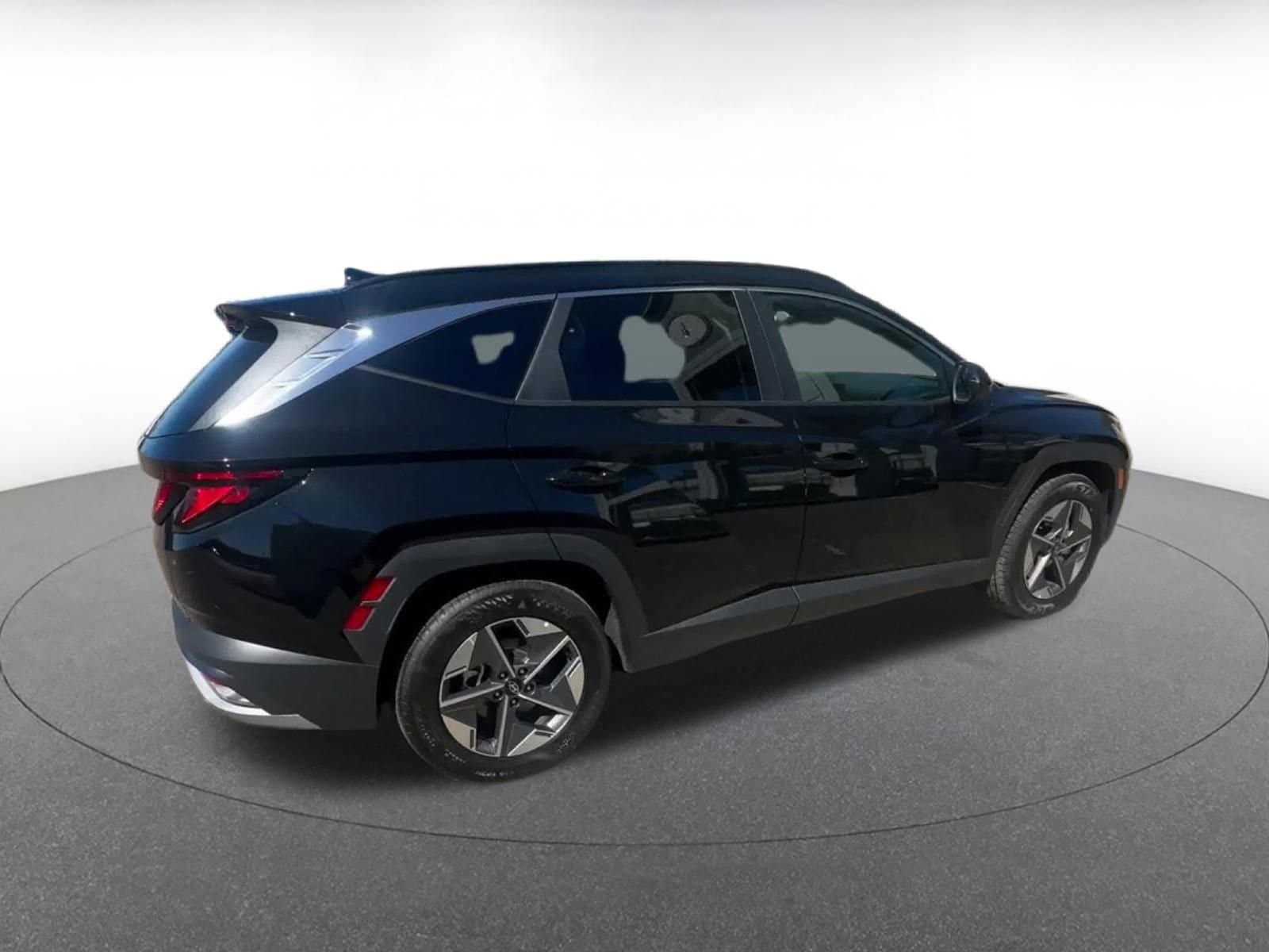 Thumbnail: 2025 Hyundai Tucson - 15