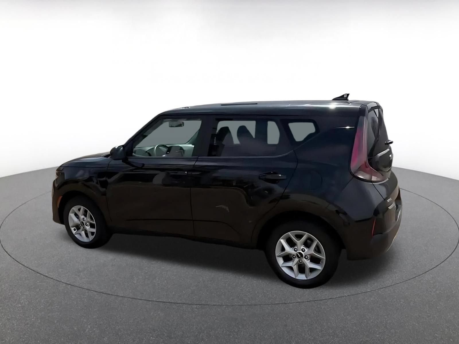 Thumbnail: 2025 Kia Soul - 10
