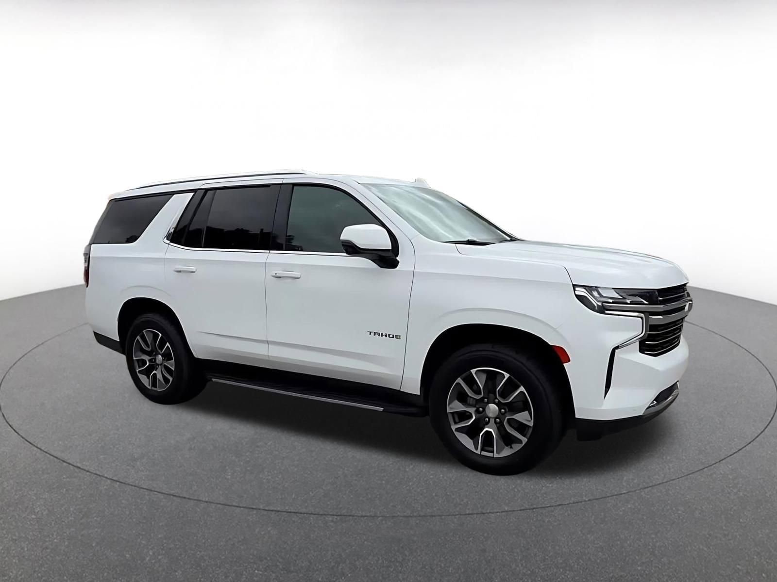 Thumbnail: 2023 Chevrolet Tahoe - 2