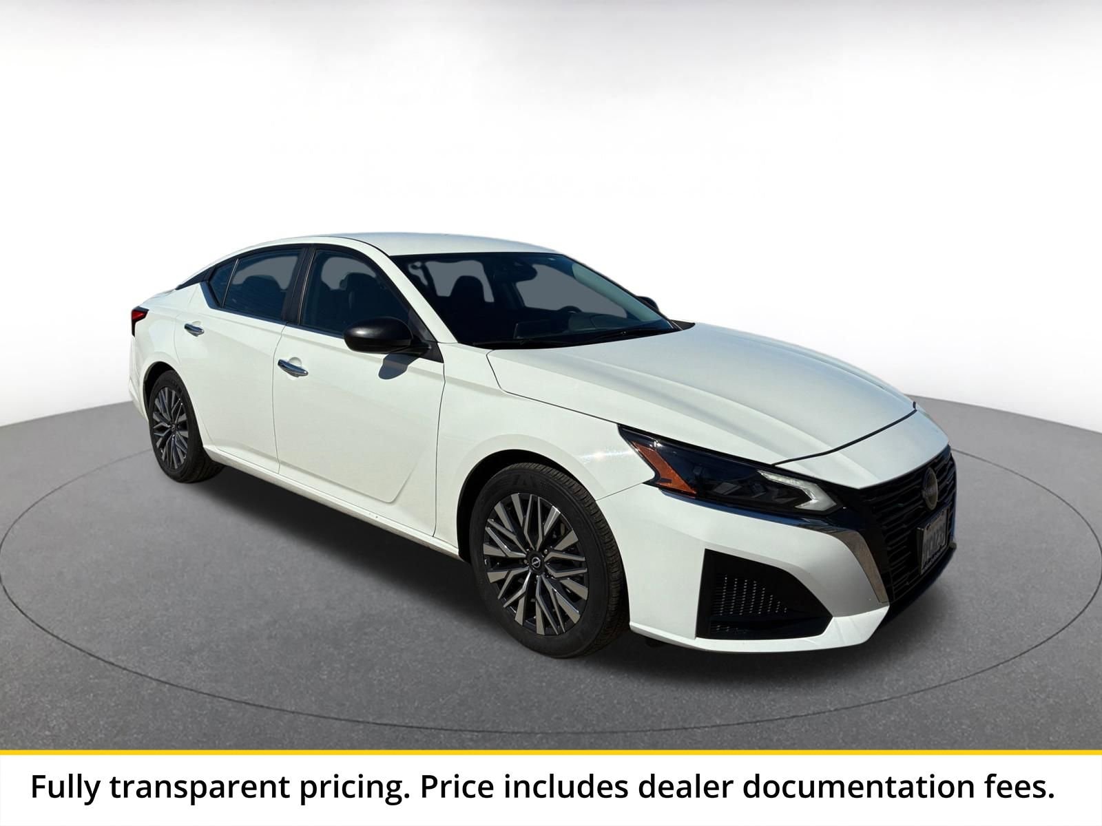 Thumbnail: 2025 Nissan Altima - 1