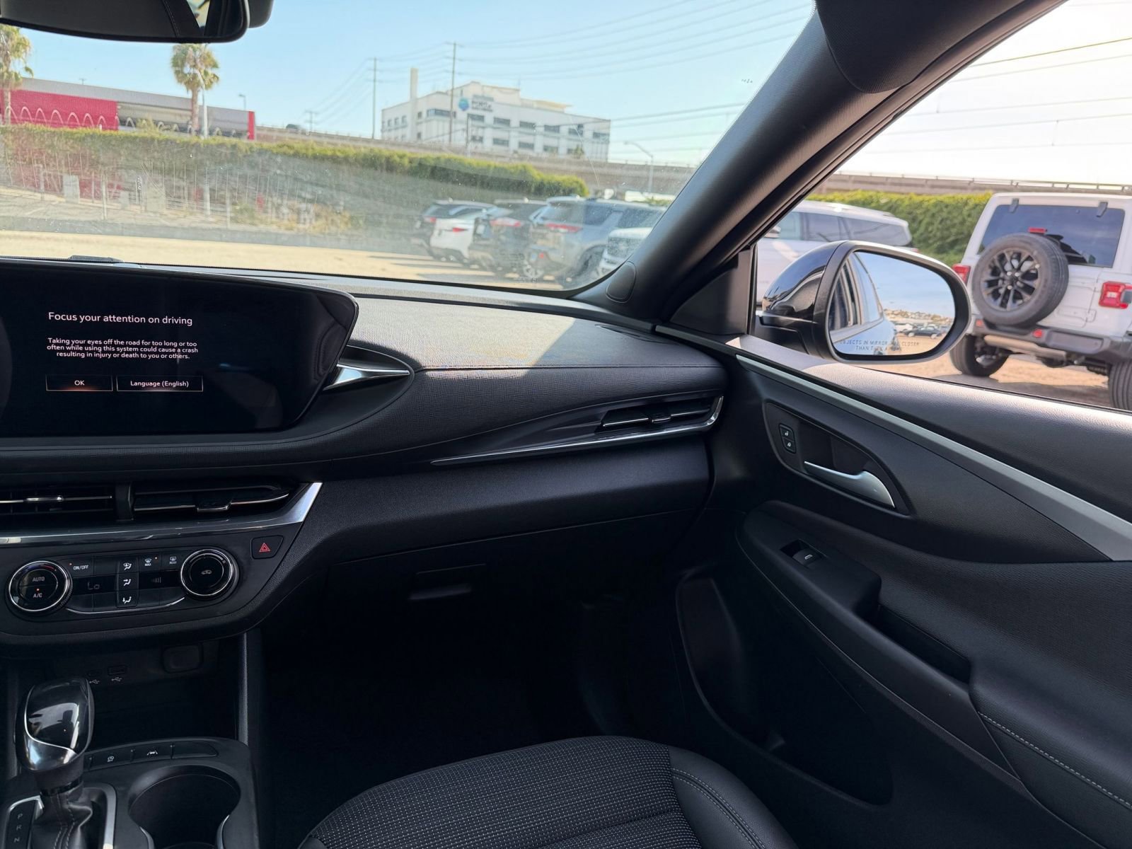 Thumbnail: 2025 Buick Envista - 33