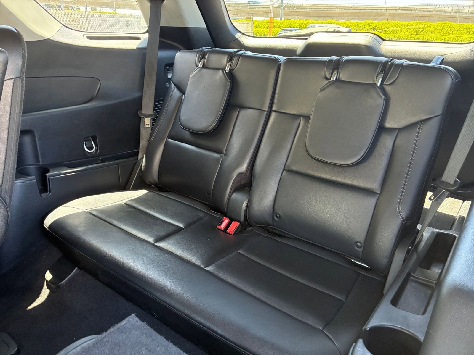 Thumbnail: 2023 Ford Explorer - 32