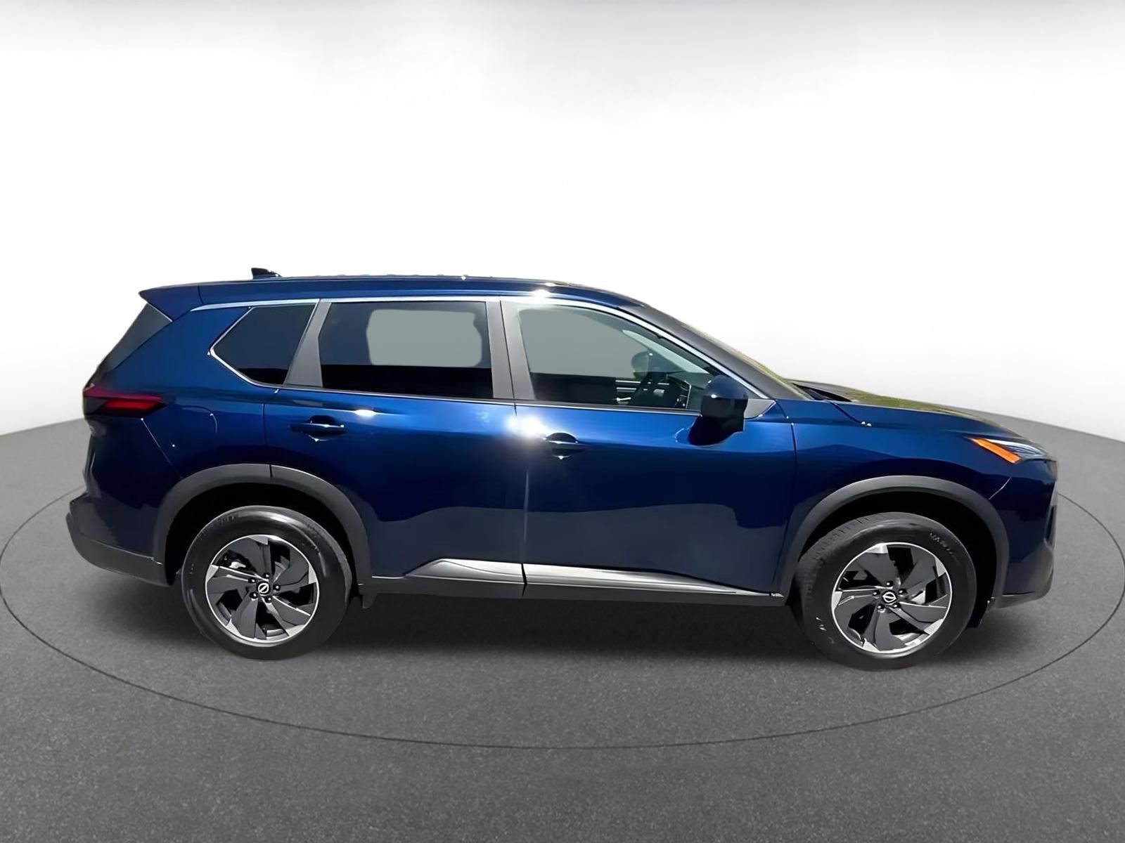 Thumbnail: 2025 Nissan Rogue - 15