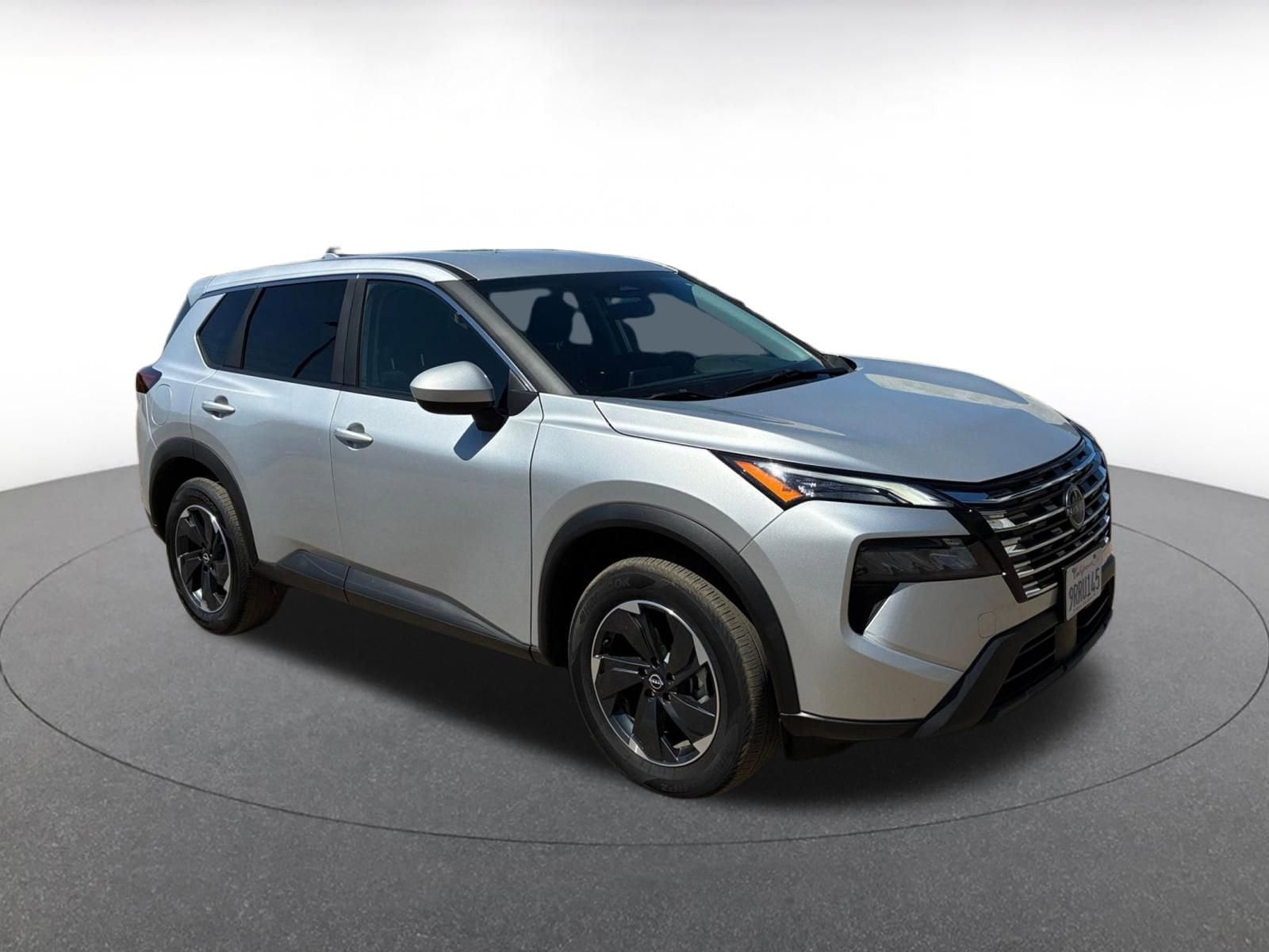 Thumbnail: 2025 Nissan Rogue - 1