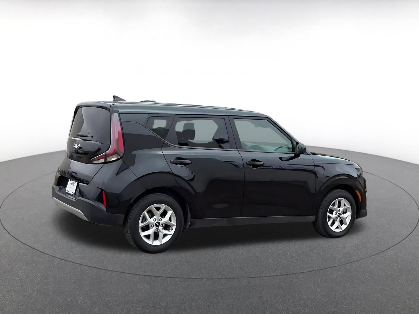 Thumbnail: 2025 Kia Soul - 15