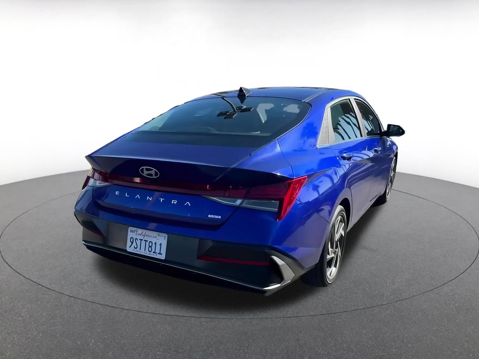 Thumbnail: 2025 Hyundai Elantra - 14