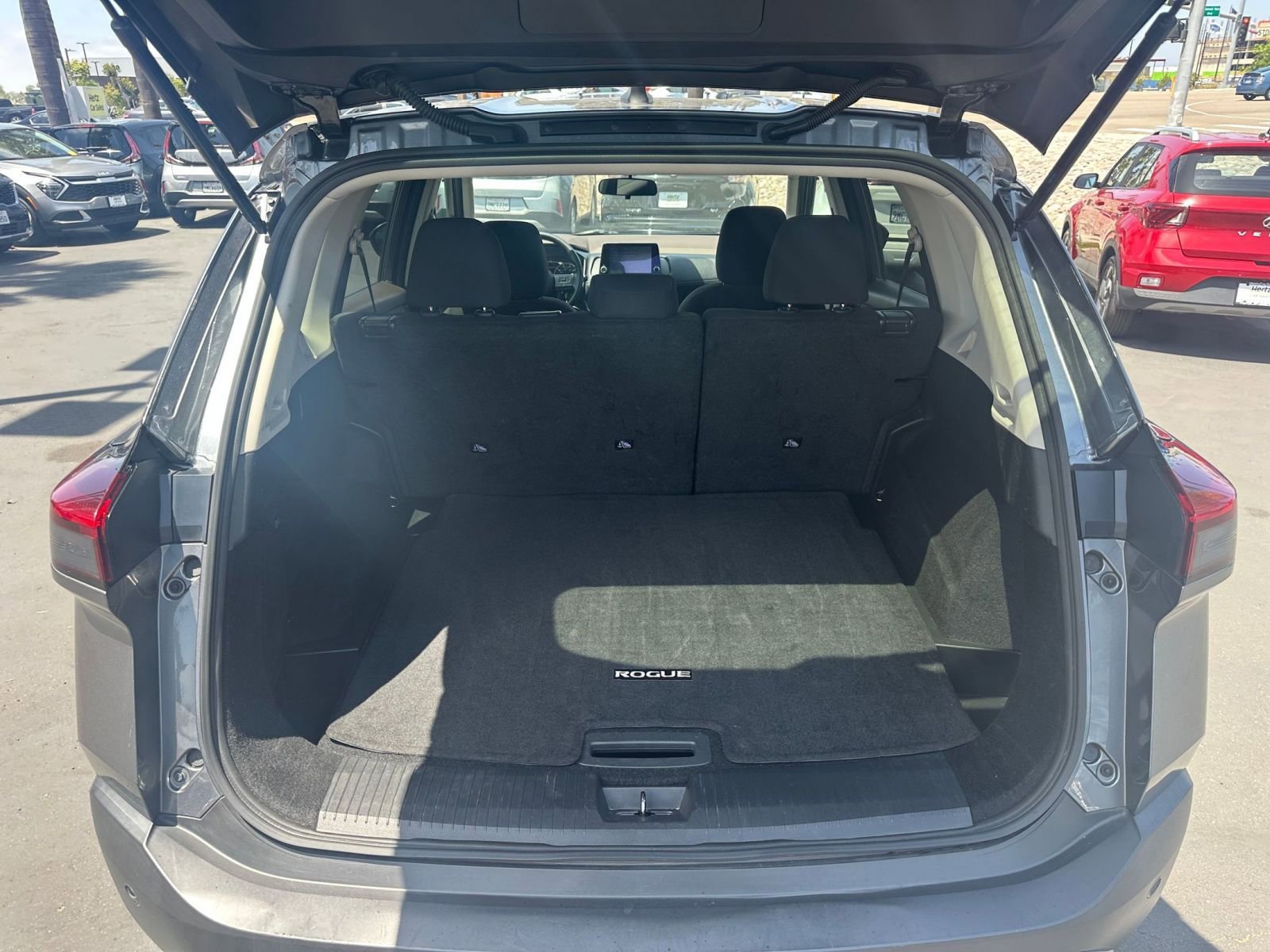 2023 Nissan Rogue S 30