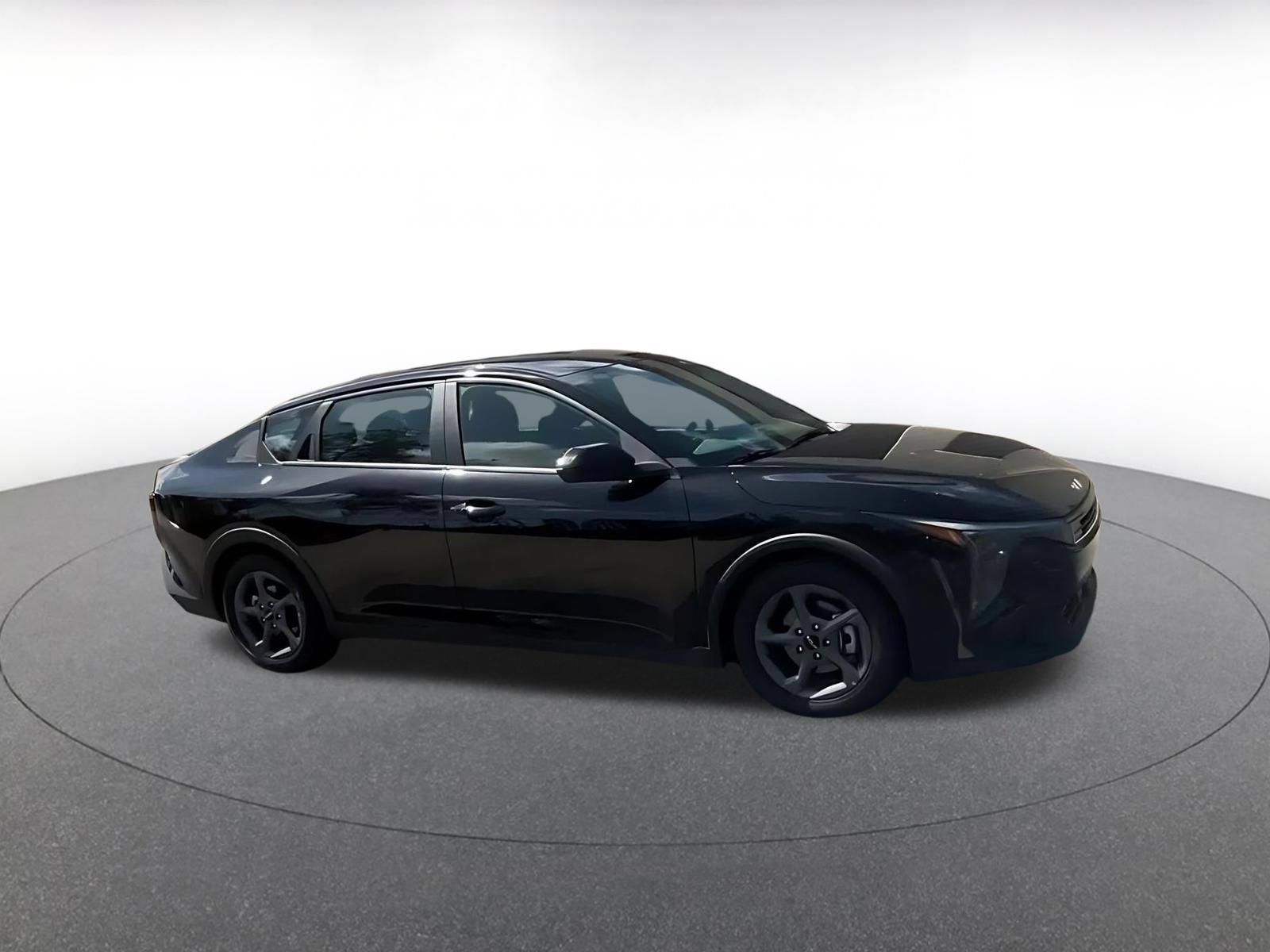 Thumbnail: 2025 Kia K4 - 2