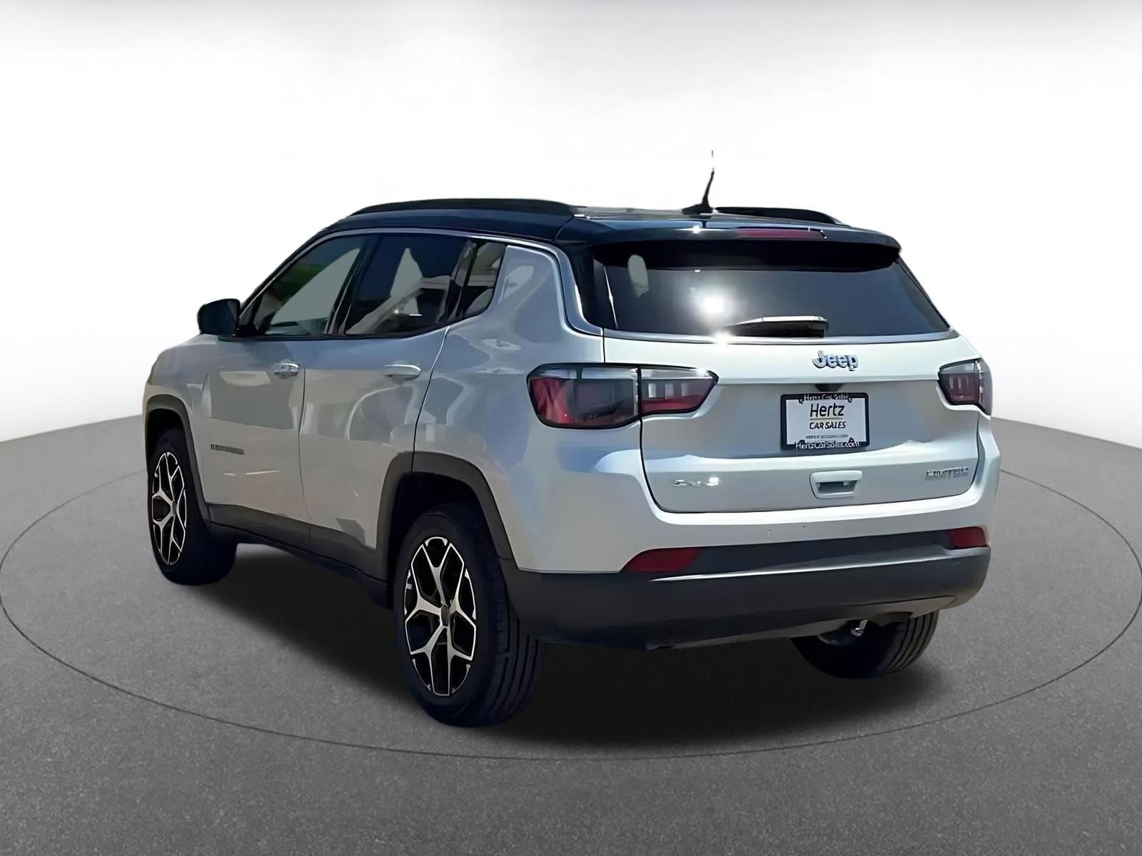Thumbnail: 2025 Jeep Compass - 11