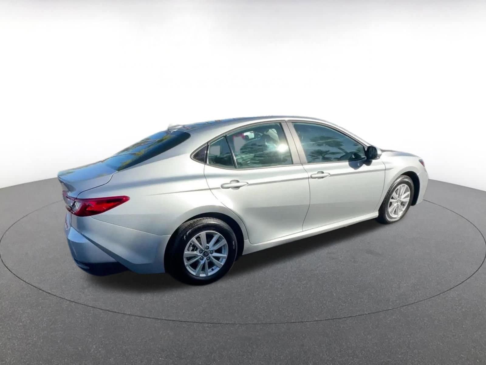 Thumbnail: 2025 Toyota Camry - 15