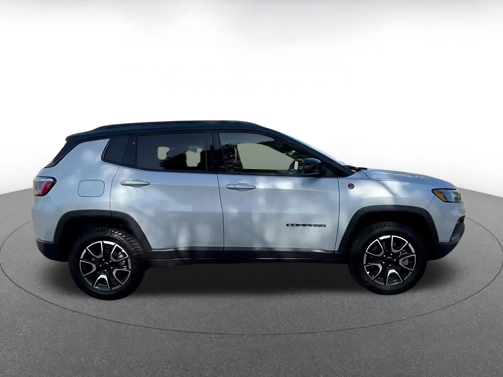 Thumbnail: 2025 Jeep Compass - 16