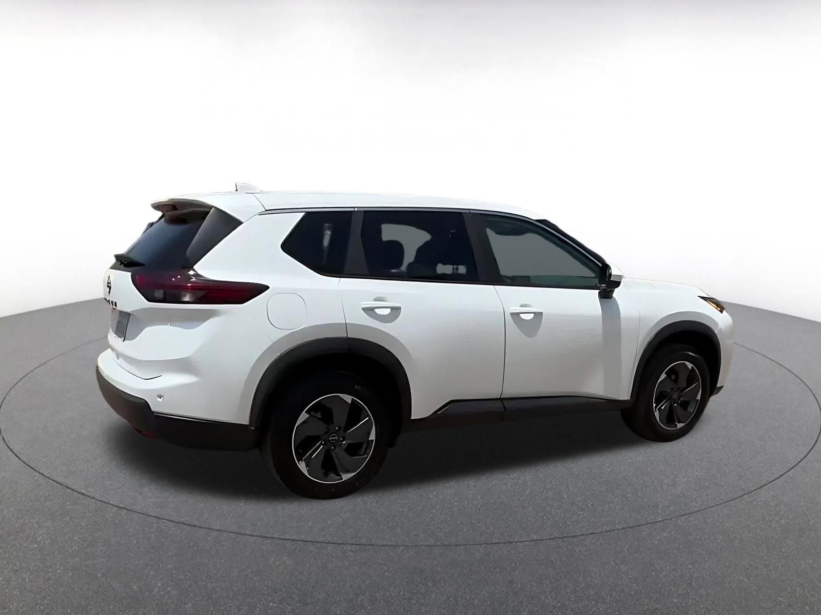 Thumbnail: 2025 Nissan Rogue - 15