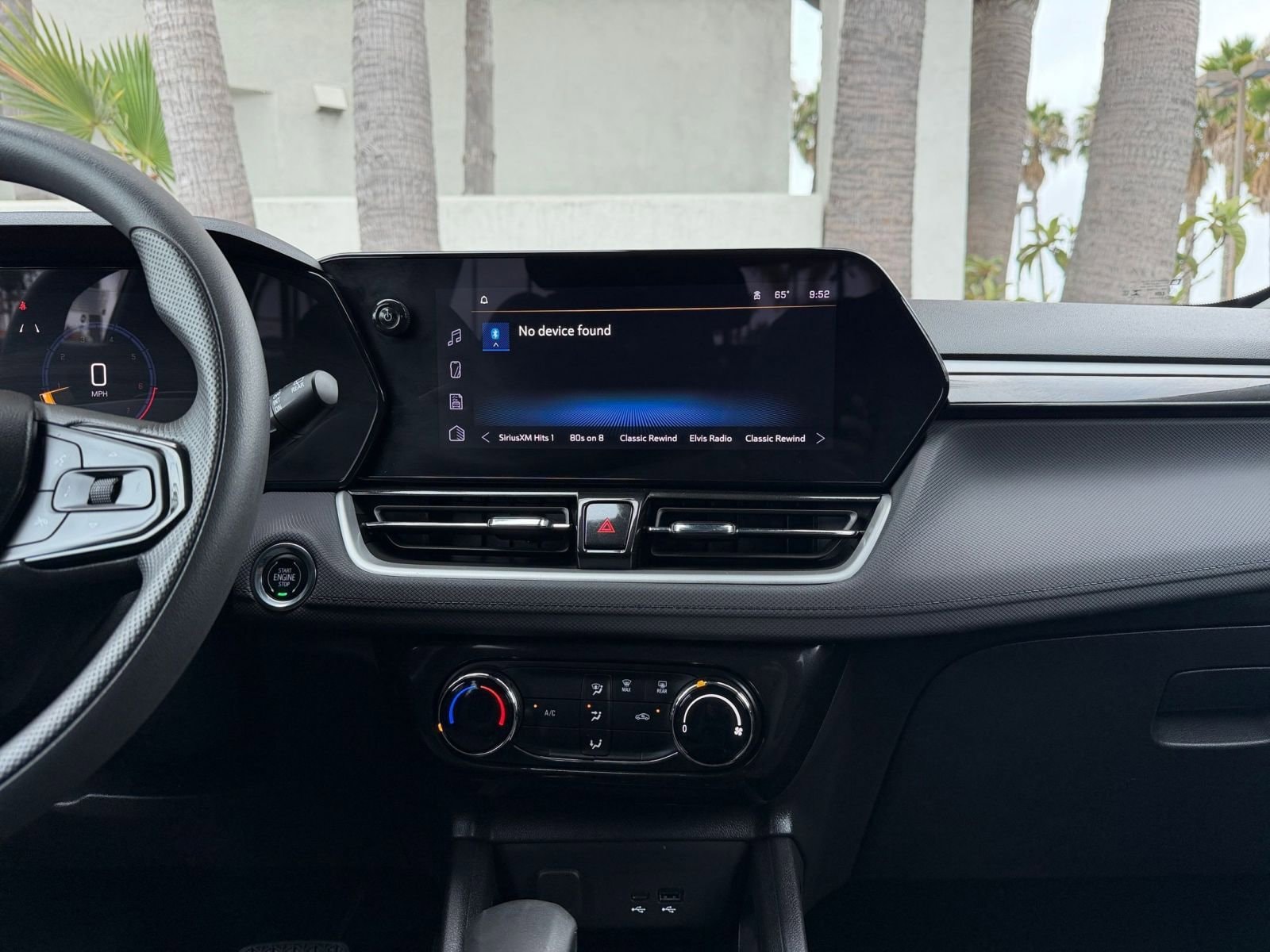 Thumbnail: 2025 Chevrolet TrailBlazer - 18