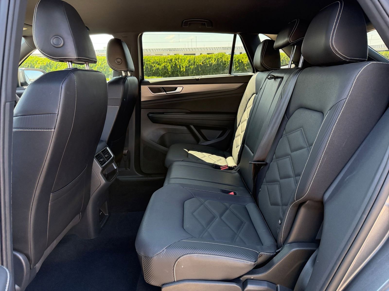 Thumbnail: 2025 Volkswagen Atlas - 25