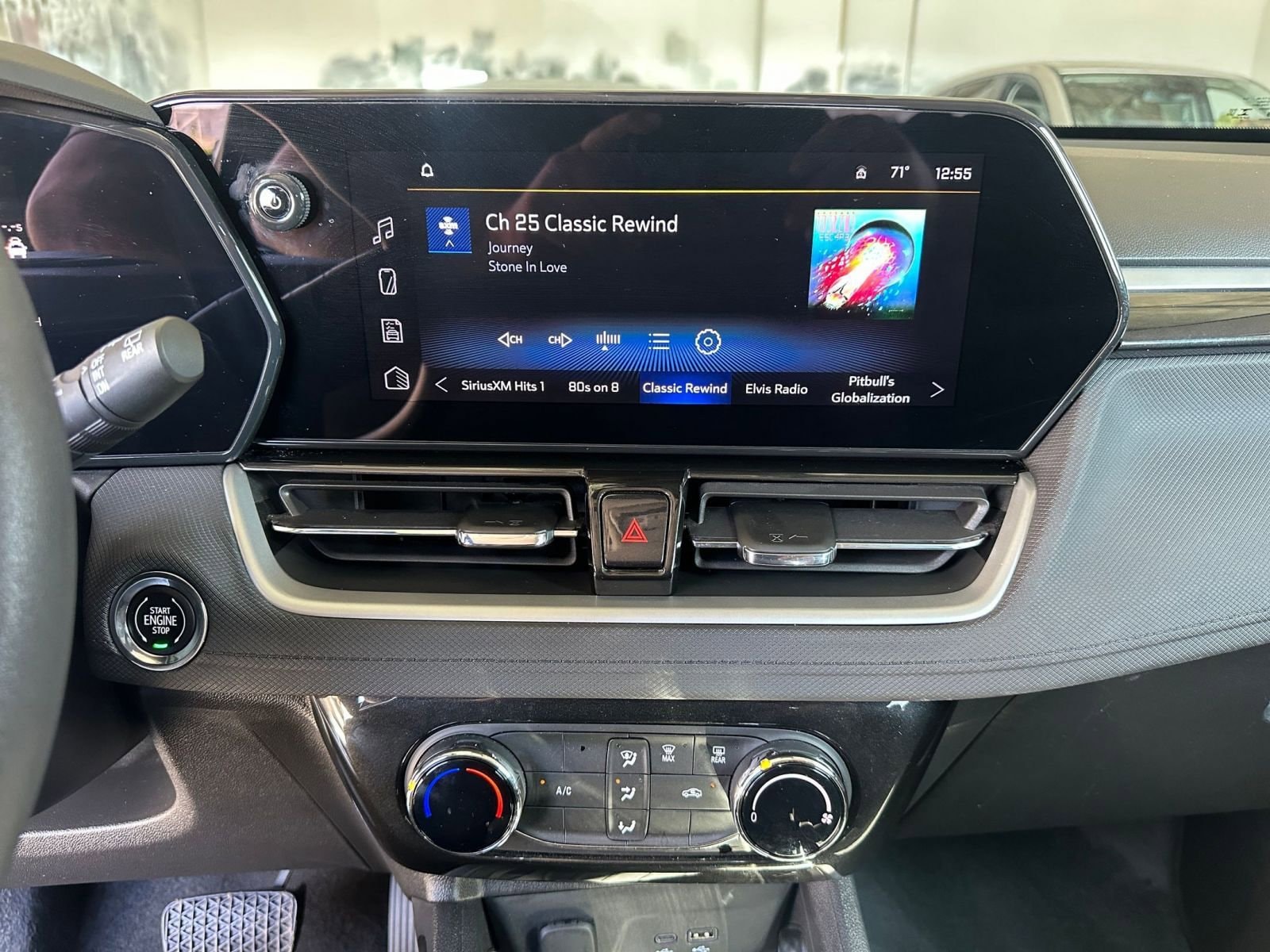 Thumbnail: 2025 Chevrolet TrailBlazer - 21