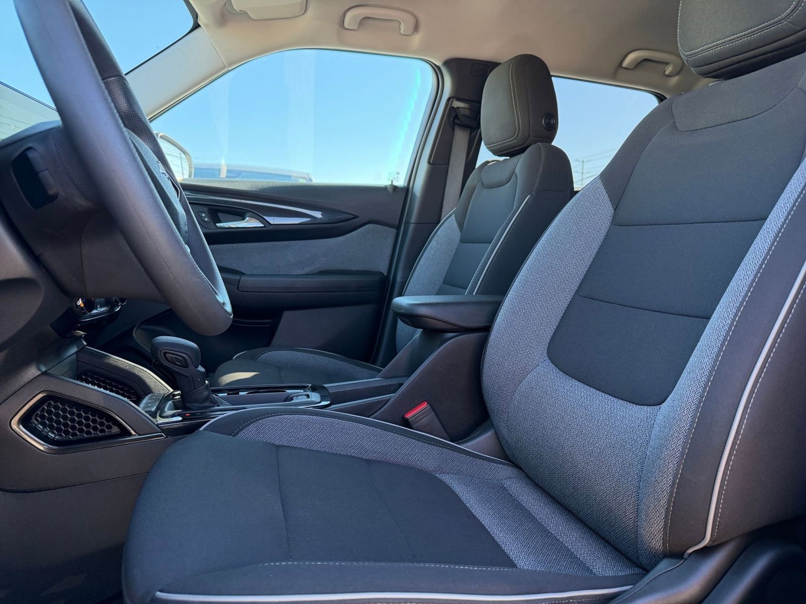 Thumbnail: 2025 Chevrolet TrailBlazer - 24