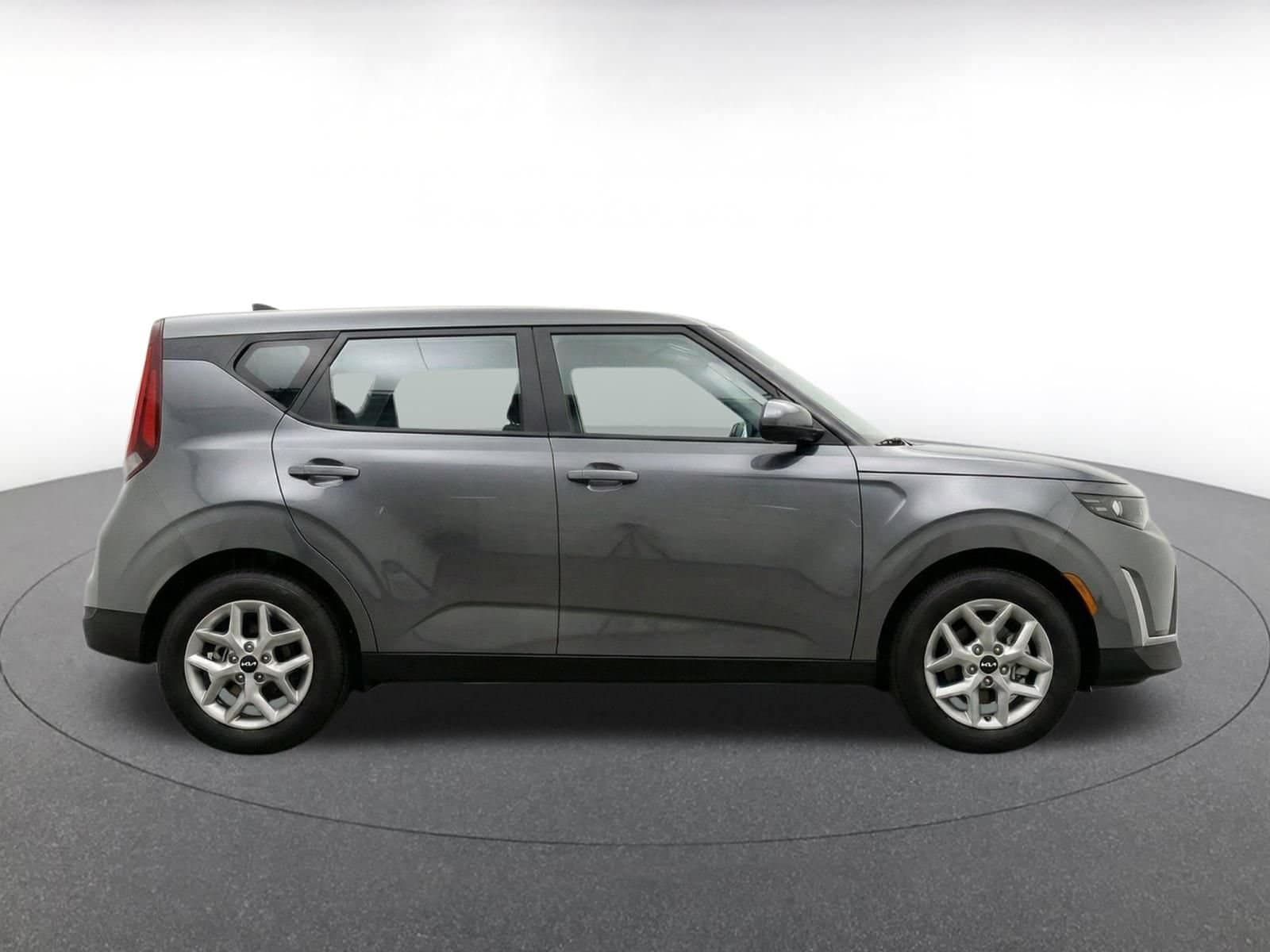 Thumbnail: 2025 Kia Soul - 10