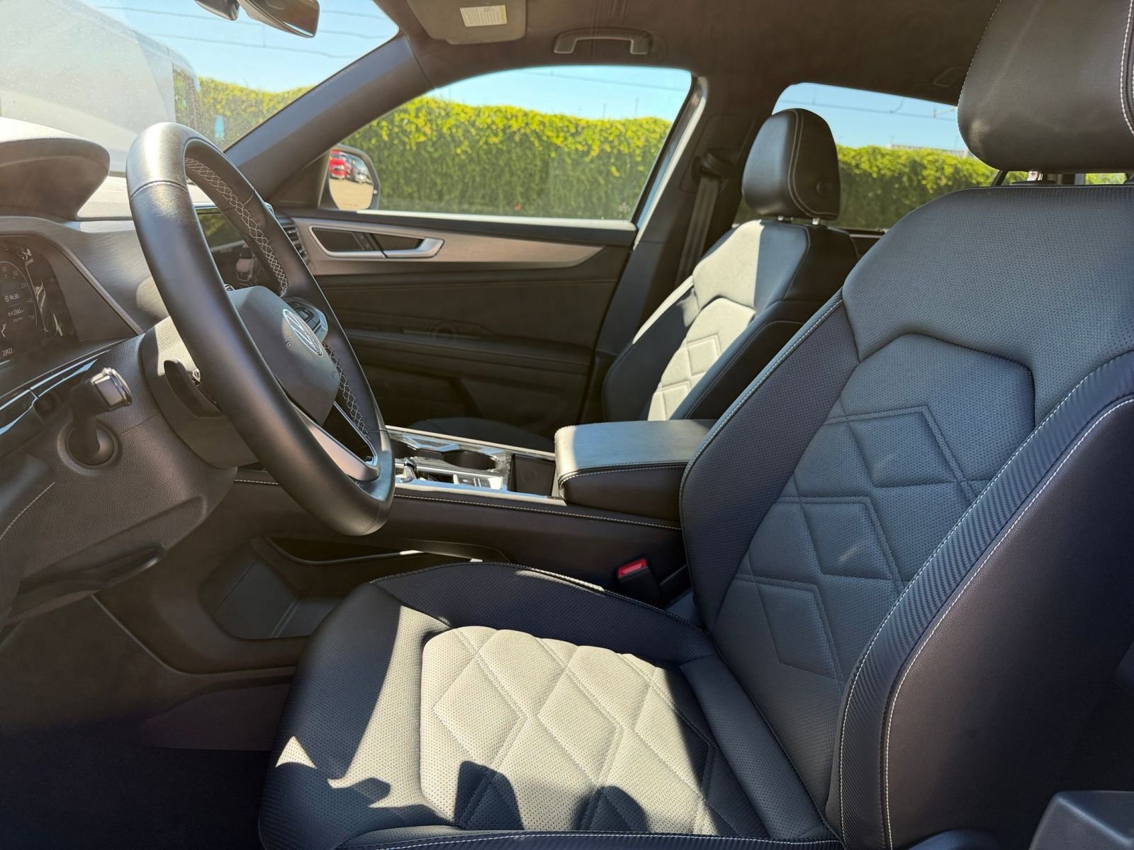 Thumbnail: 2025 Volkswagen Atlas - 27