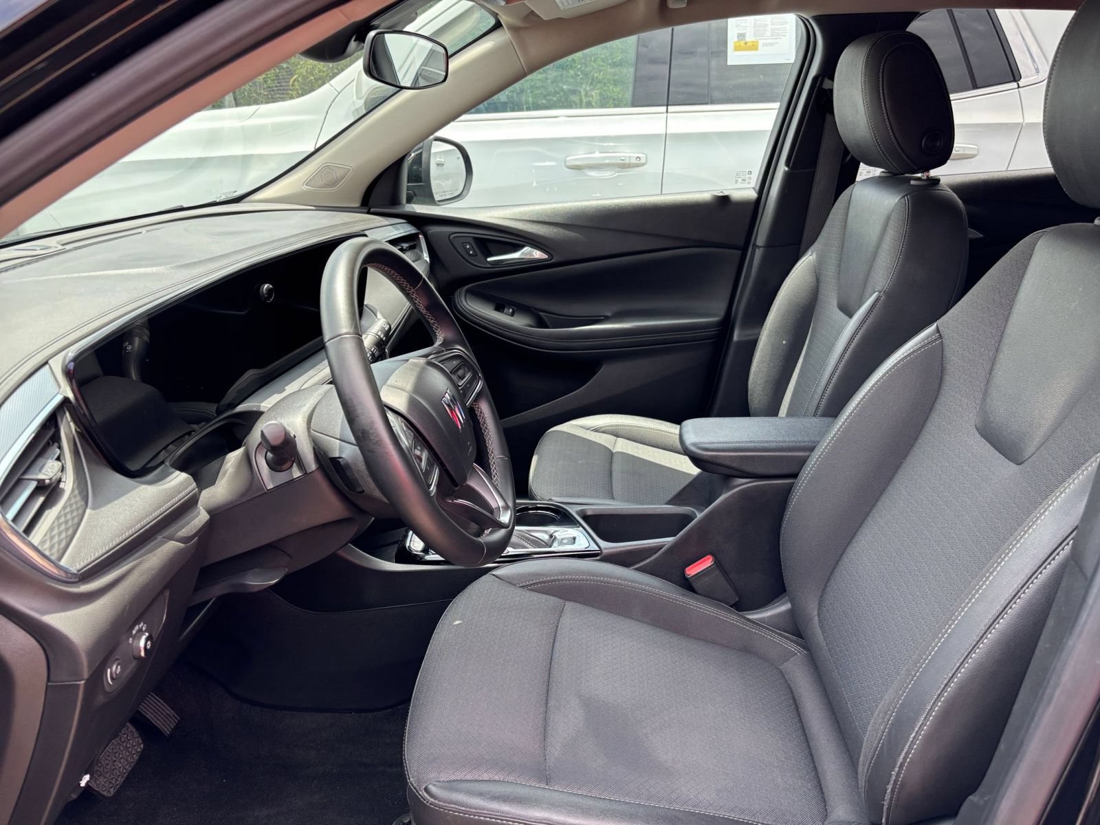 Thumbnail: 2025 Buick Encore GX - 25
