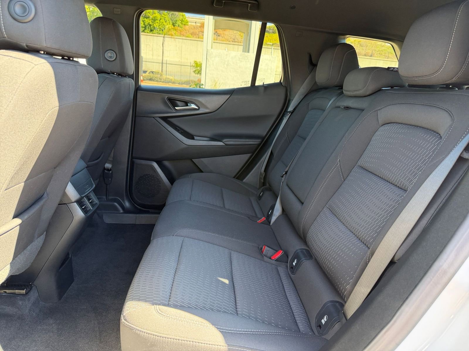 Thumbnail: 2025 Chevrolet Equinox - 24