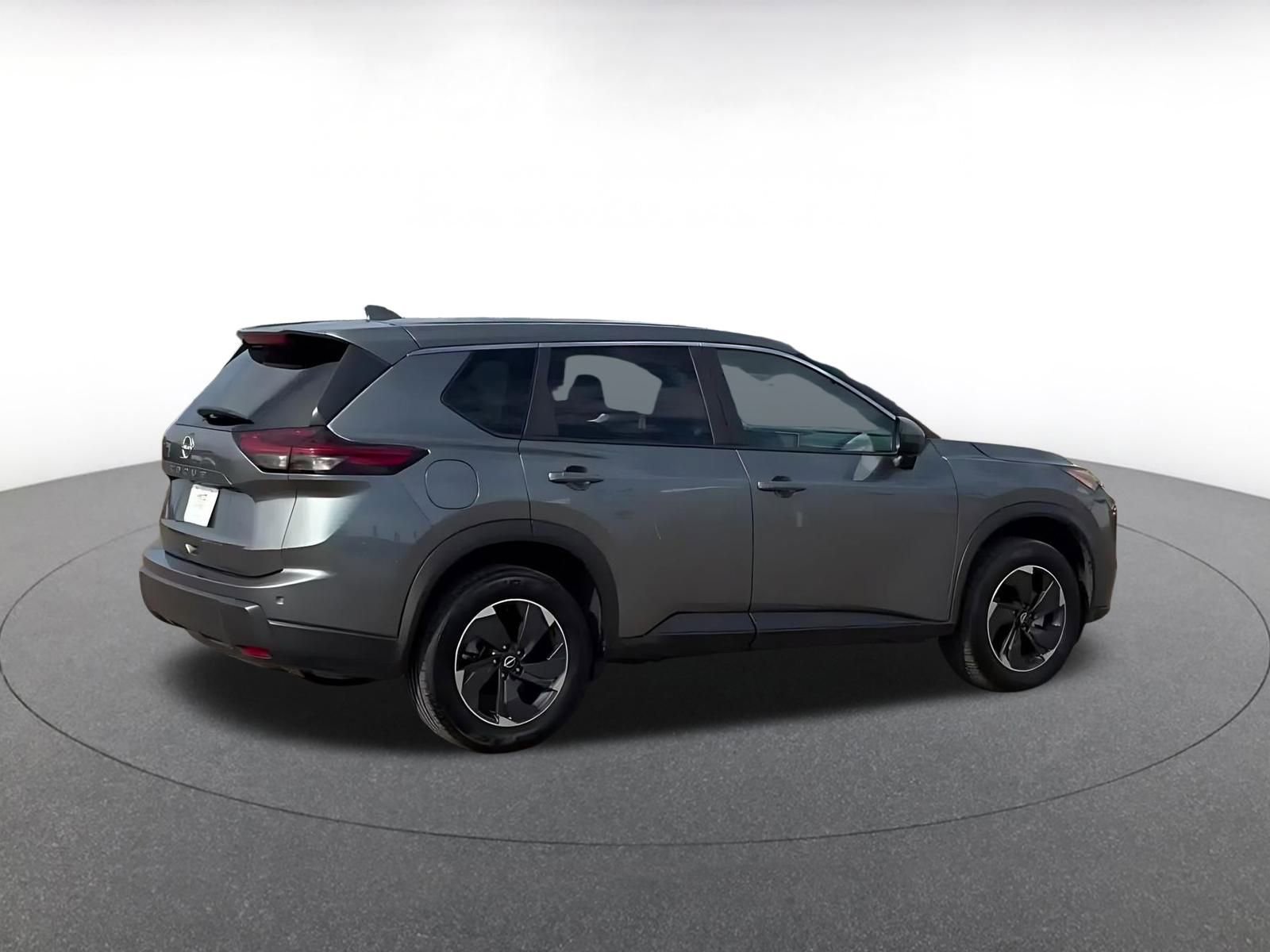 Thumbnail: 2025 Nissan Rogue - 14