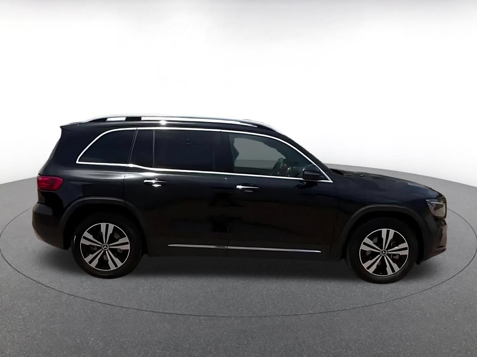 Thumbnail: 2024 Mercedes-Benz GLB - 7