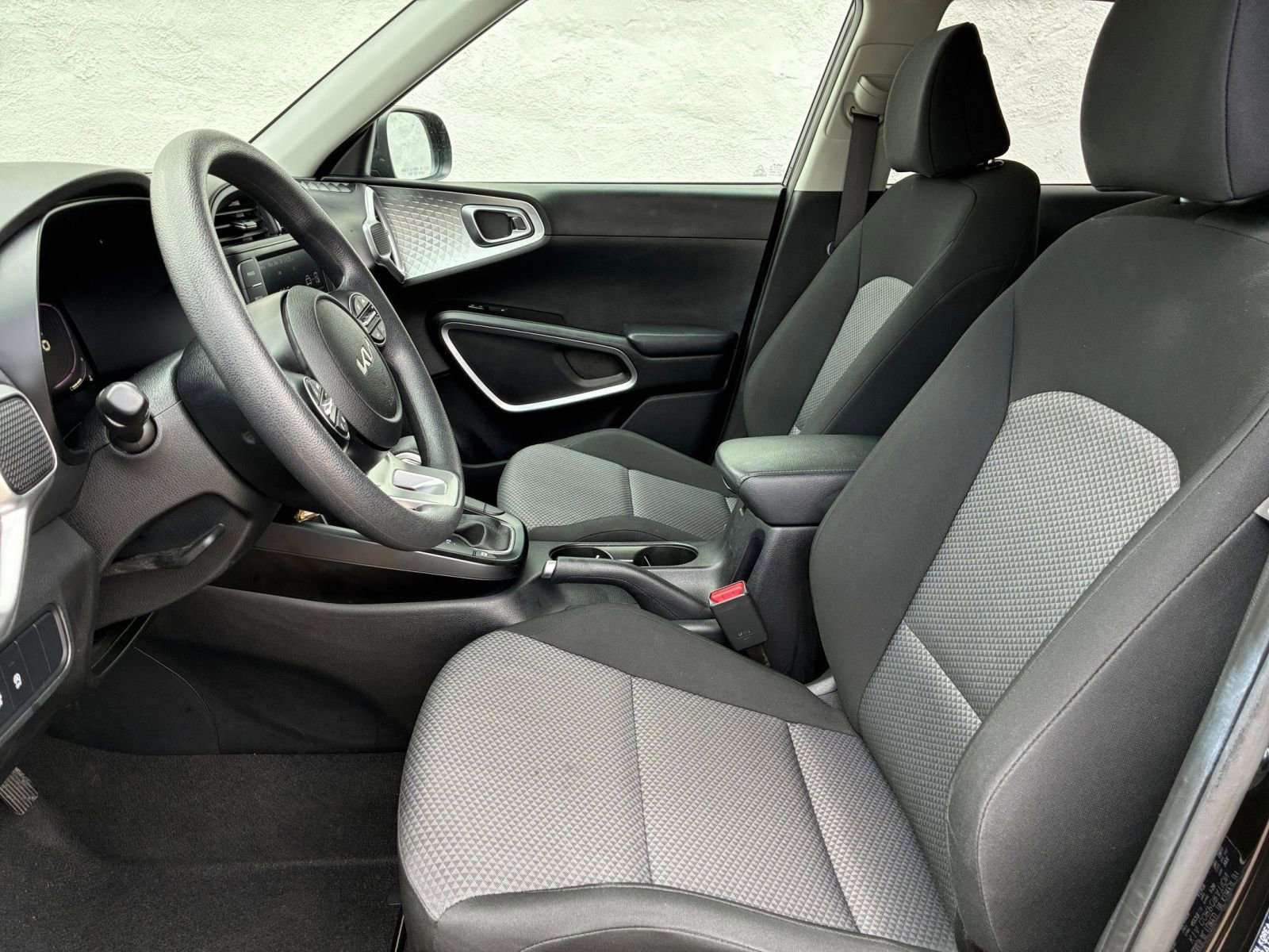 Thumbnail: 2025 Kia Soul - 24