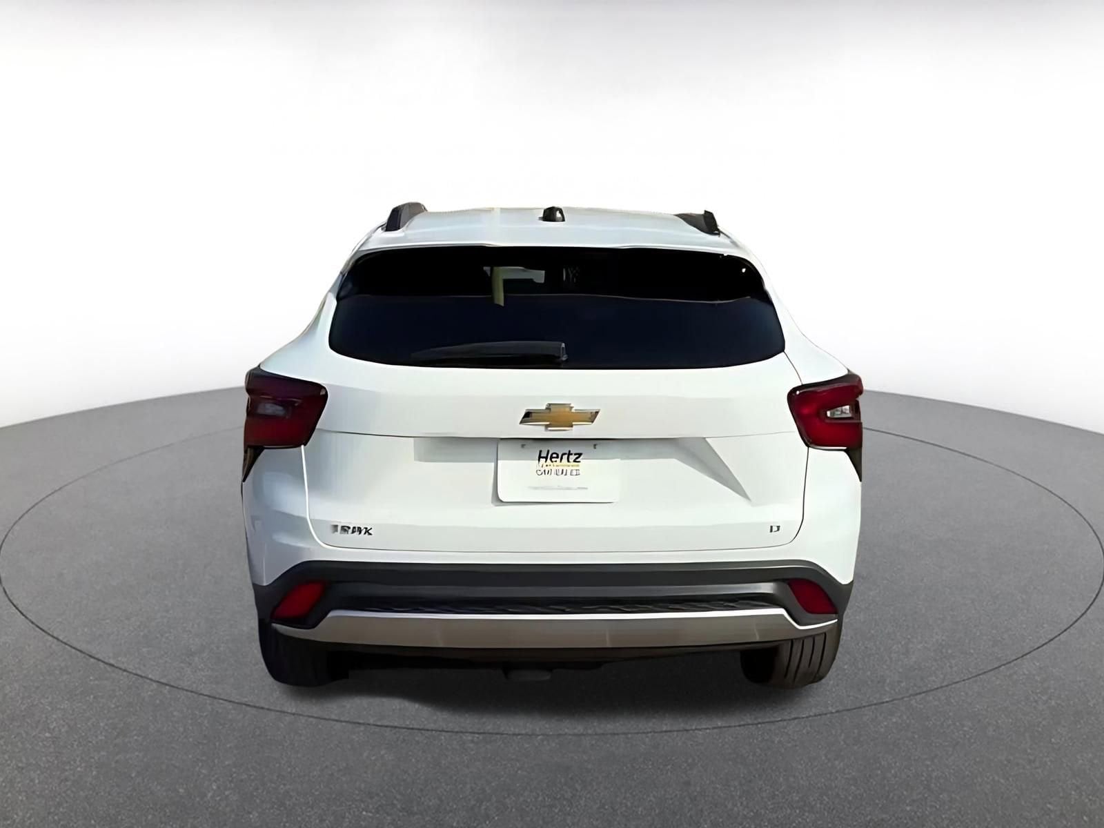 Thumbnail: 2025 Chevrolet Trax - 10