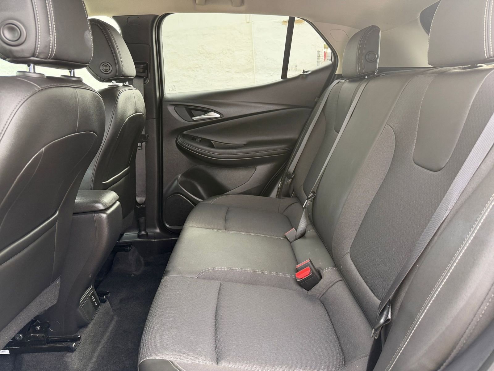 Thumbnail: 2025 Buick Encore GX - 23