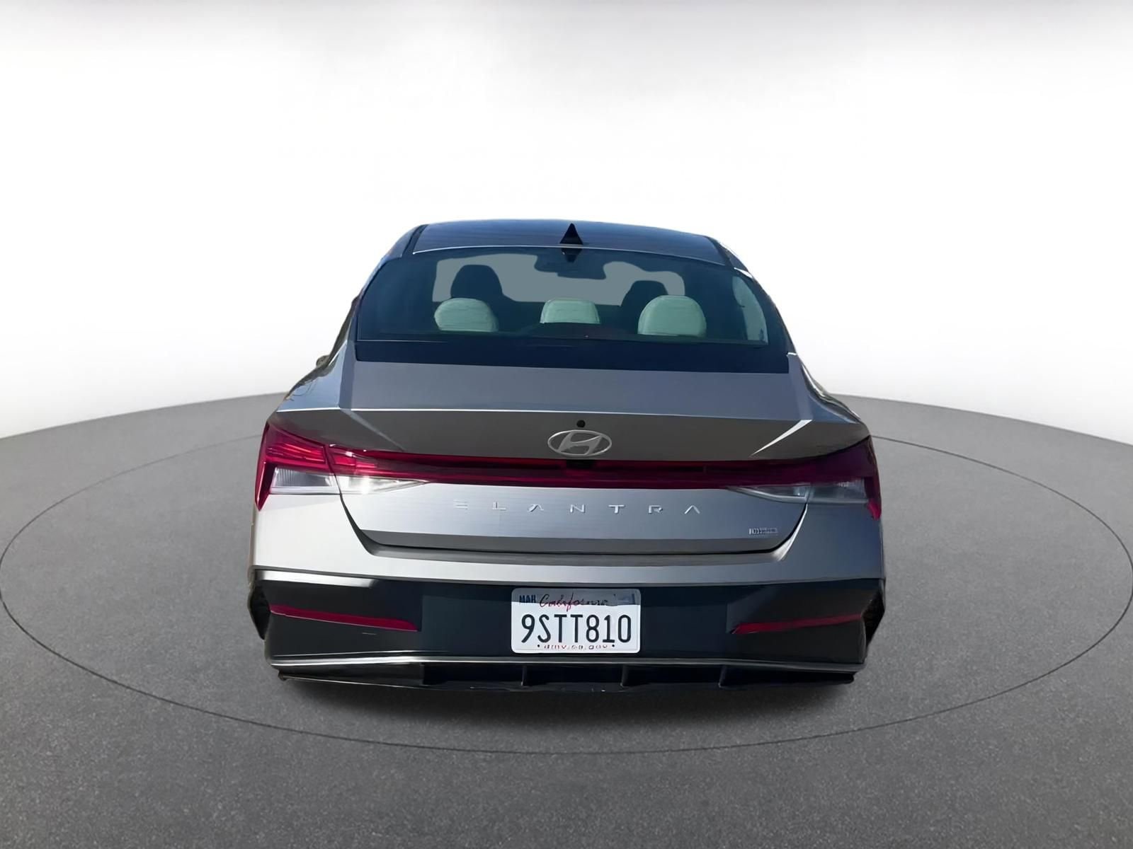 Thumbnail: 2025 Hyundai Elantra - 12