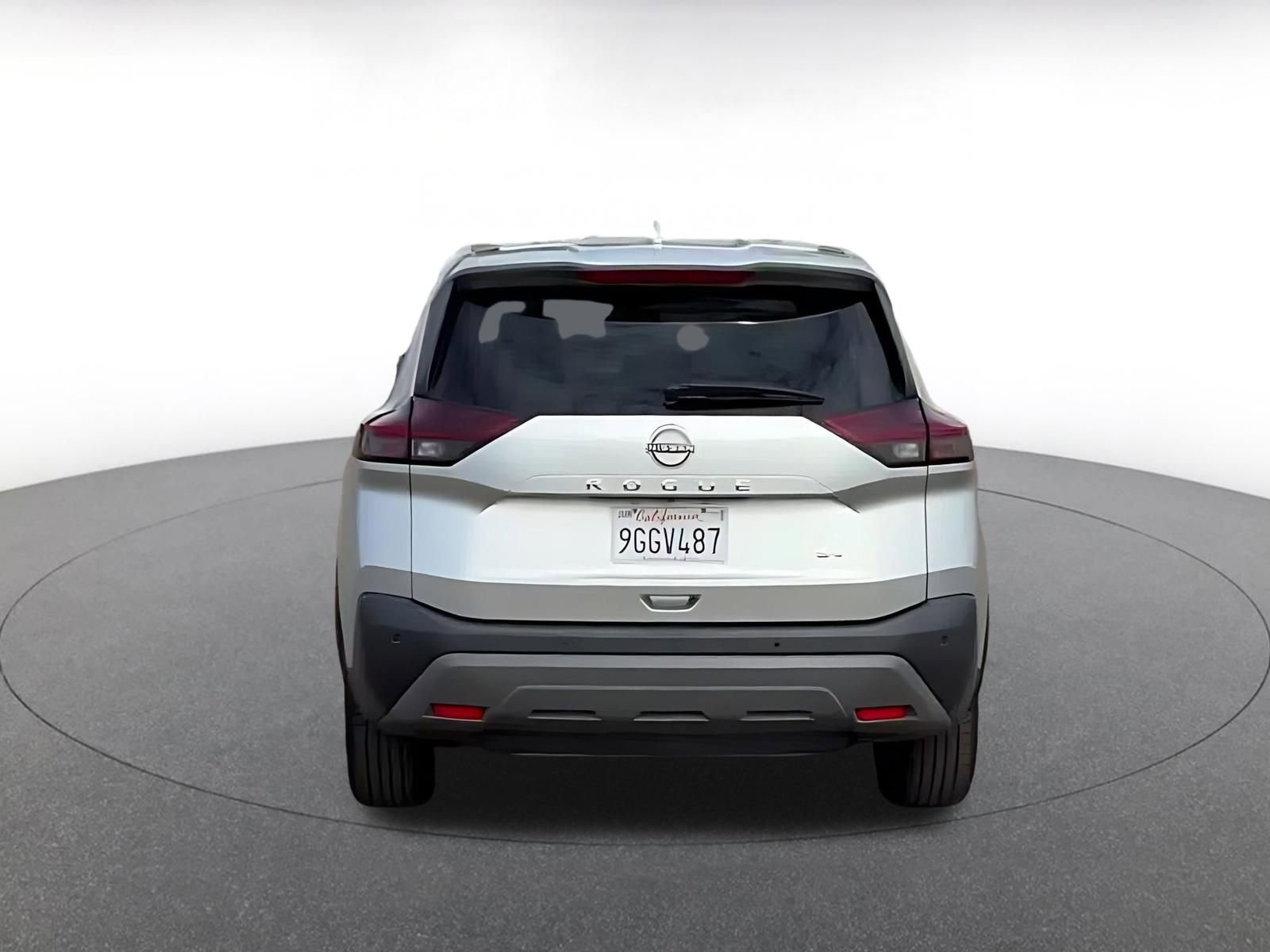 Thumbnail: 2023 Nissan Rogue - 10