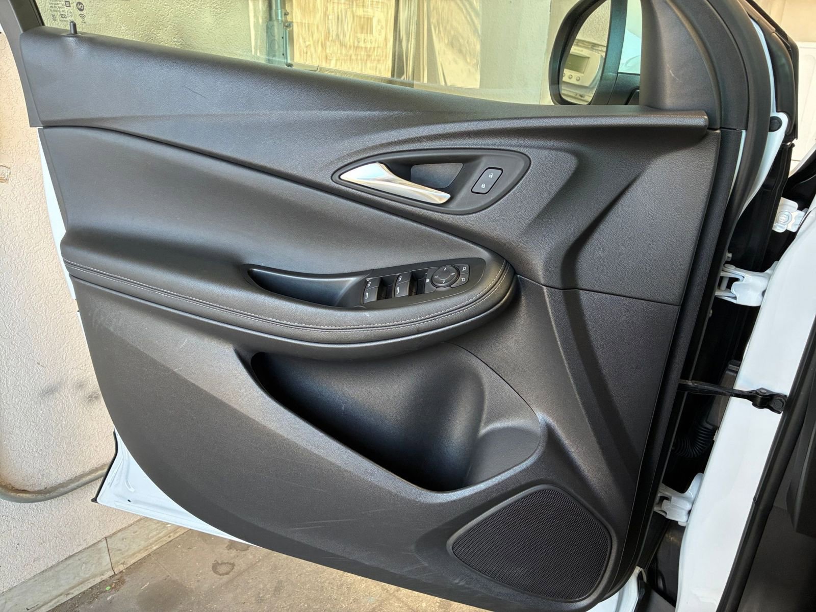 Thumbnail: 2025 Buick Encore GX - 18