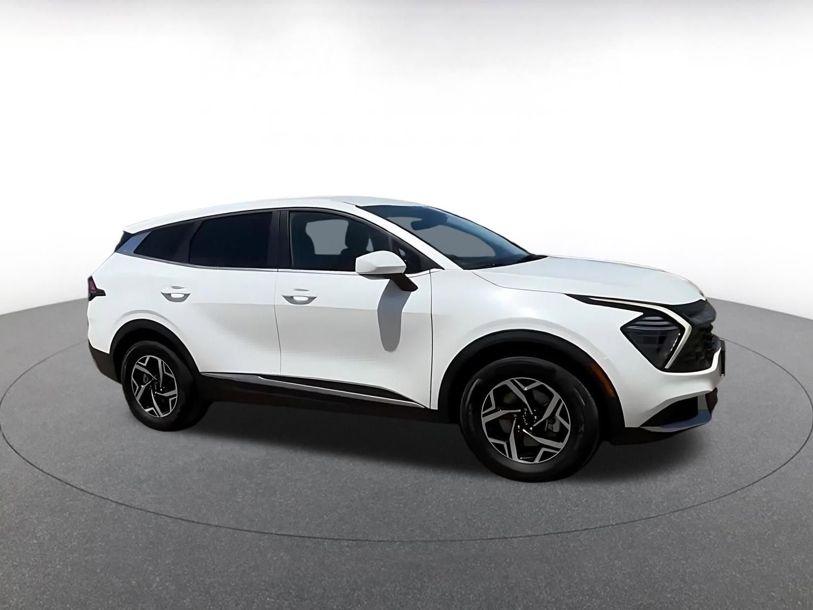 Thumbnail: 2025 Kia Sportage - 2