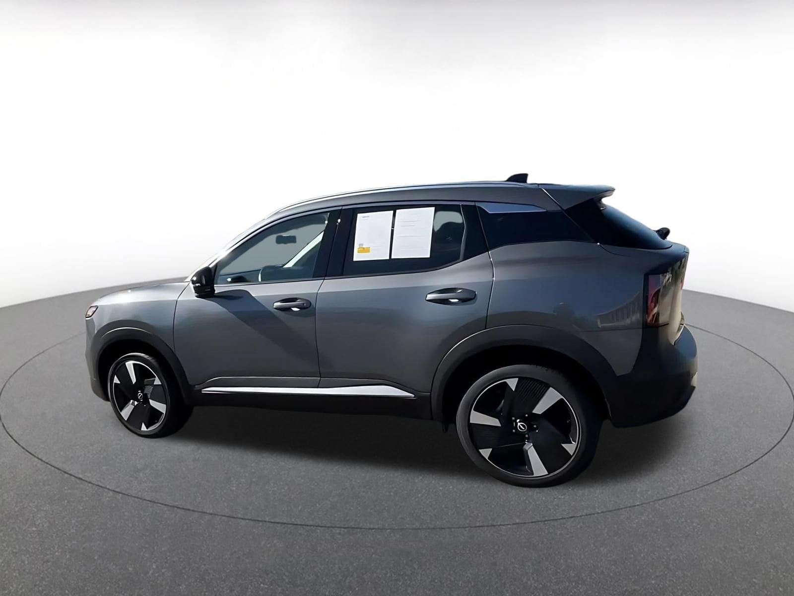 Thumbnail: 2026 Nissan Kicks - 9