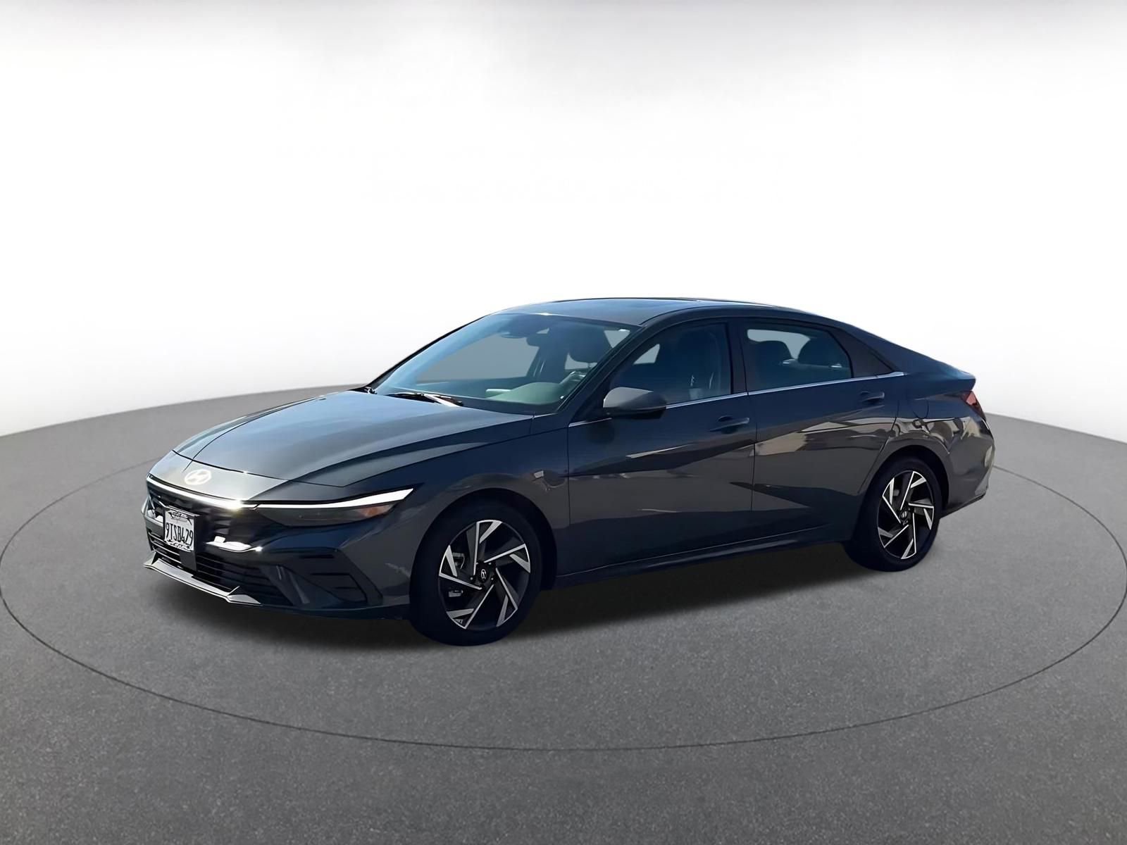 Thumbnail: 2025 Hyundai Elantra - 8