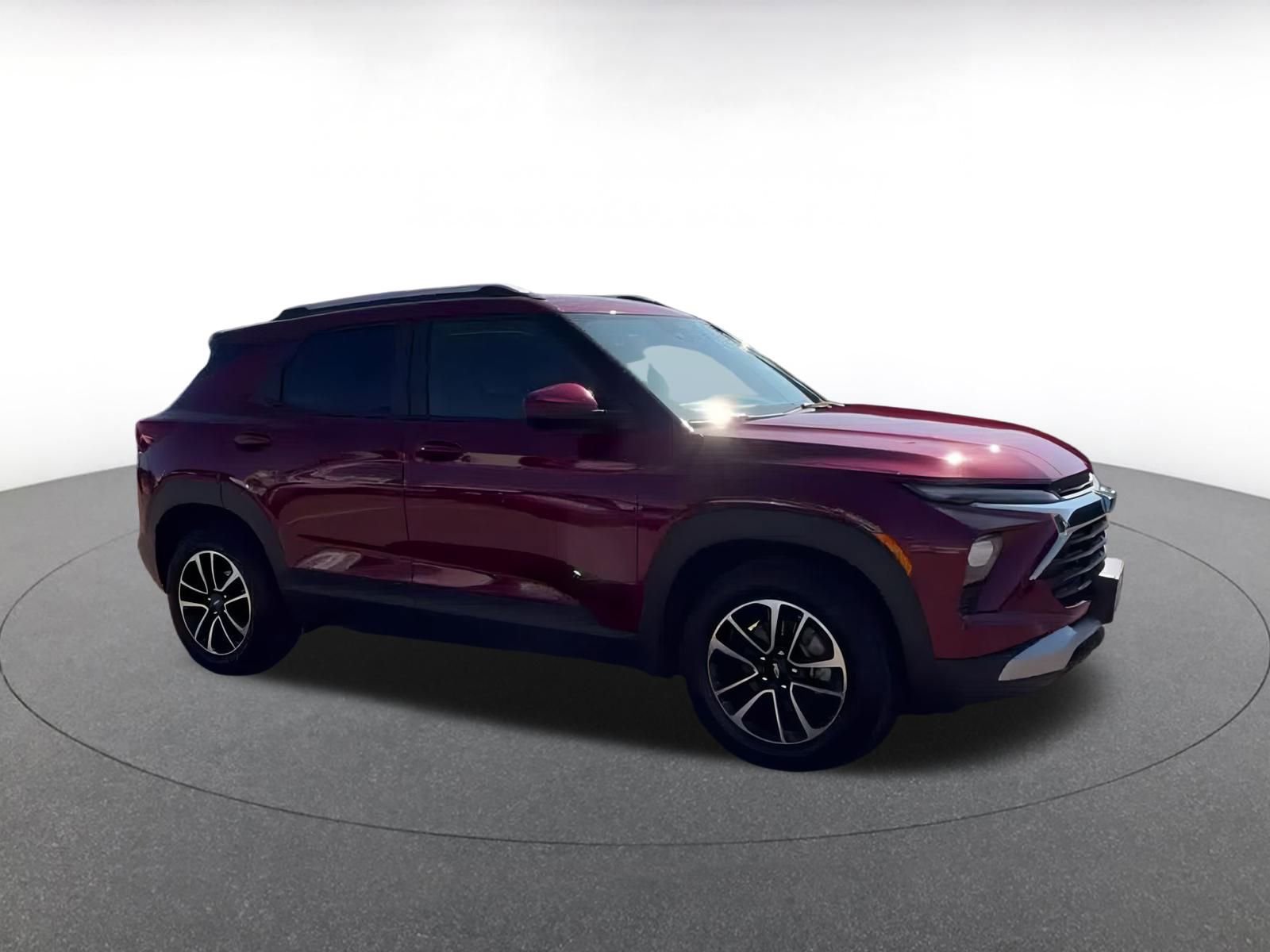 Thumbnail: 2024 Chevrolet TrailBlazer - 2
