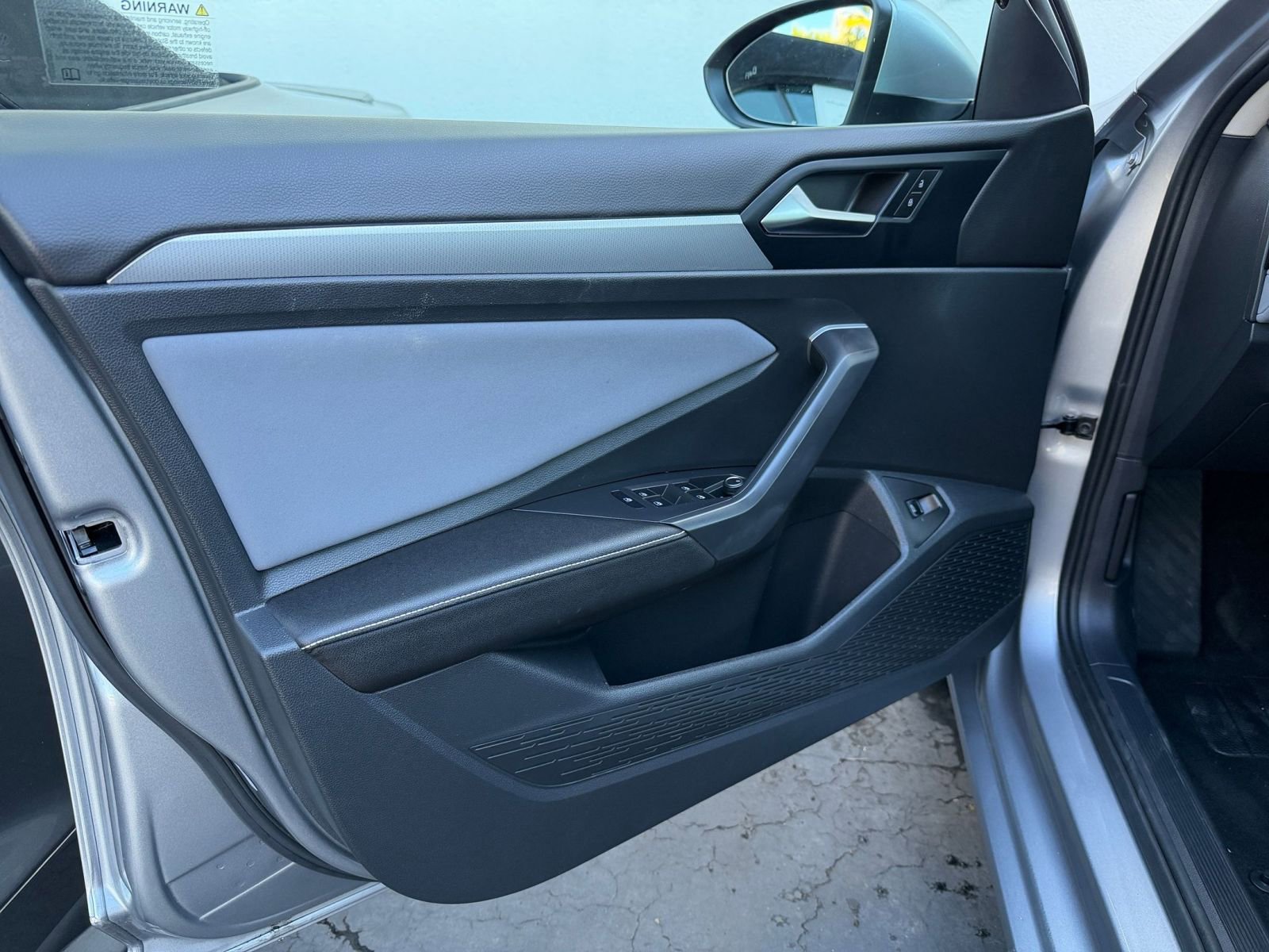 Thumbnail: 2025 Volkswagen Jetta - 20