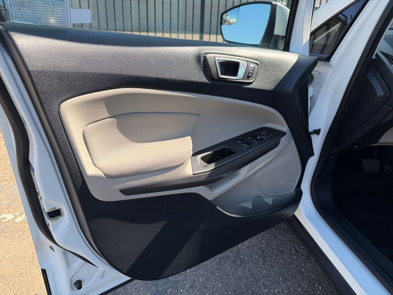 Thumbnail: 2019 Ford EcoSport - 20