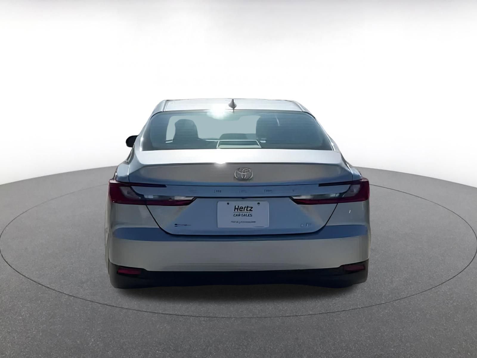 Thumbnail: 2025 Toyota Camry - 12