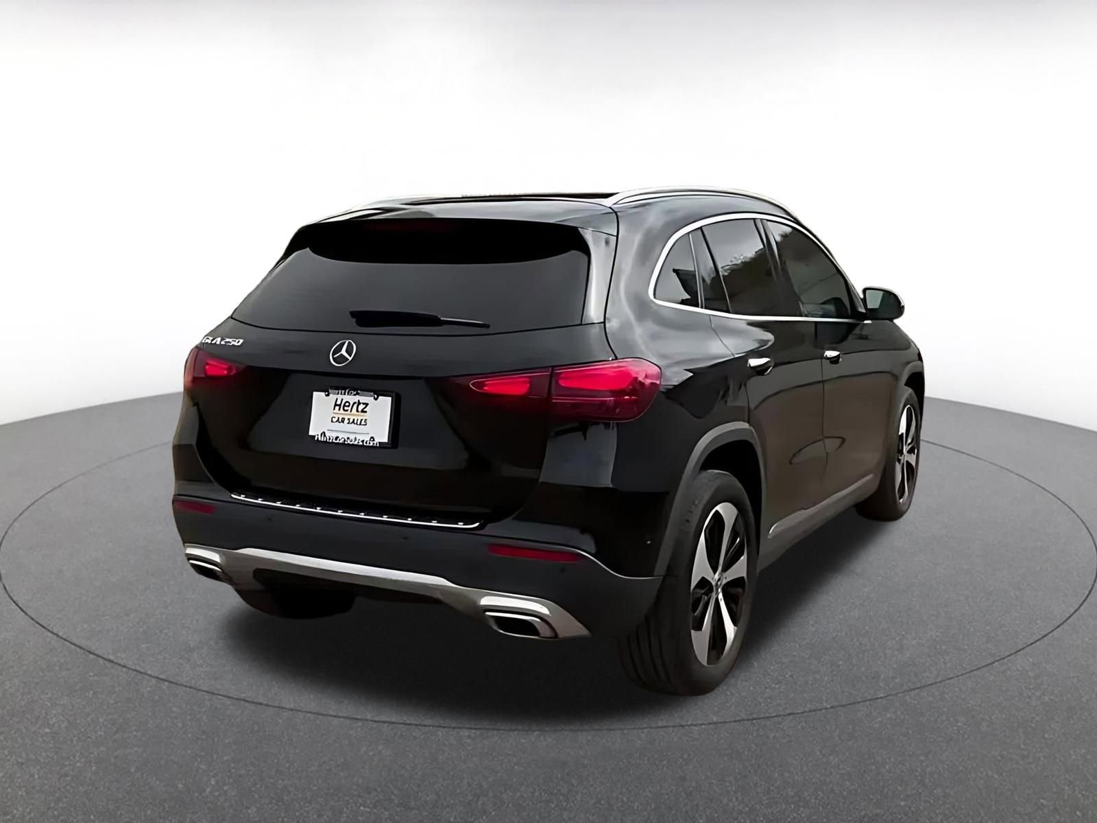 Thumbnail: 2025 Mercedes-Benz GLA - 11