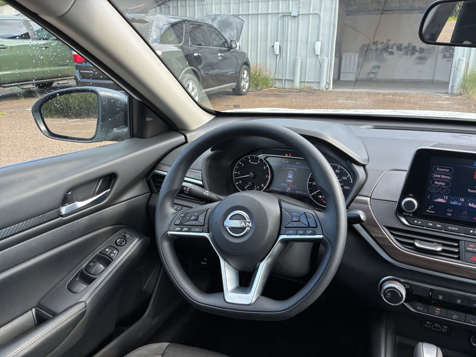 Thumbnail: 2025 Nissan Altima - 34